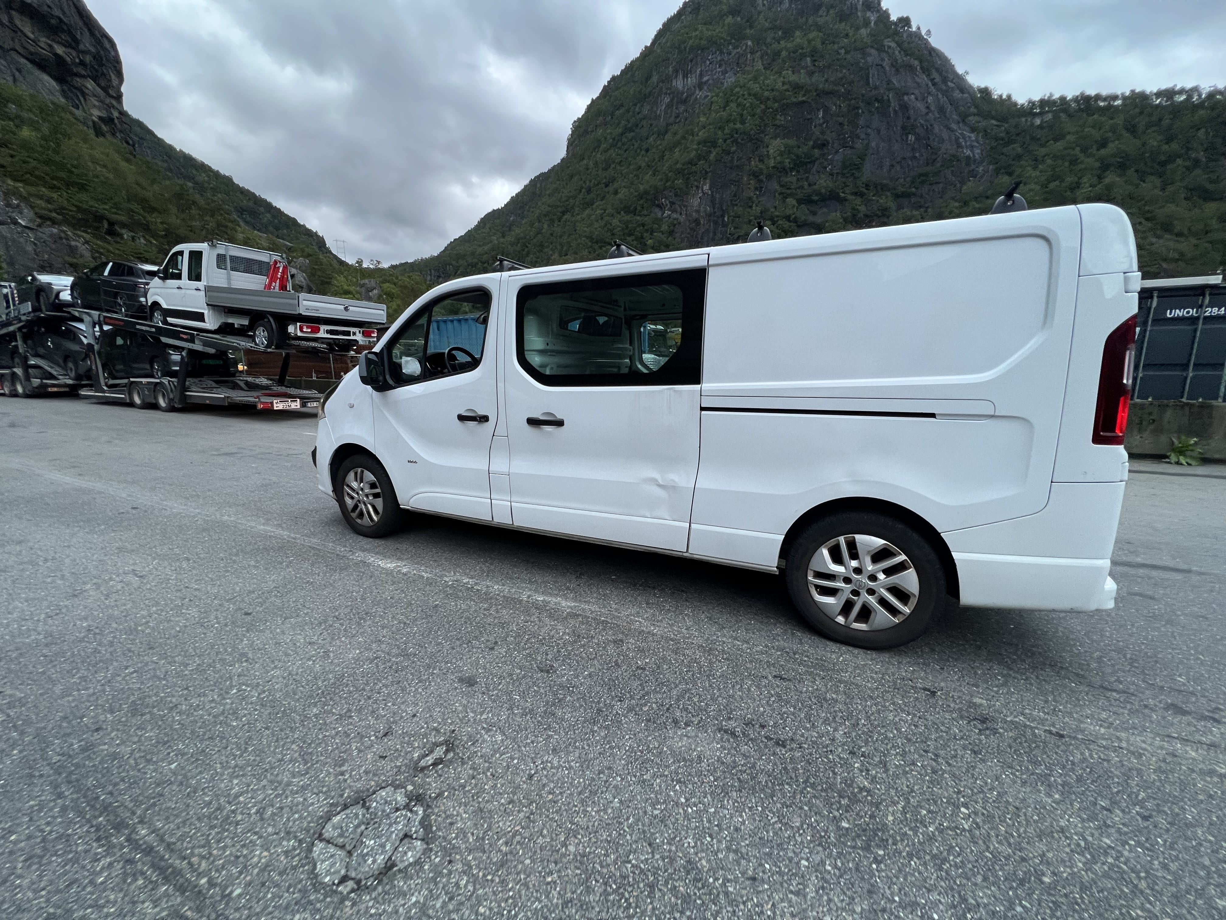 Opel Vivaro med GPS