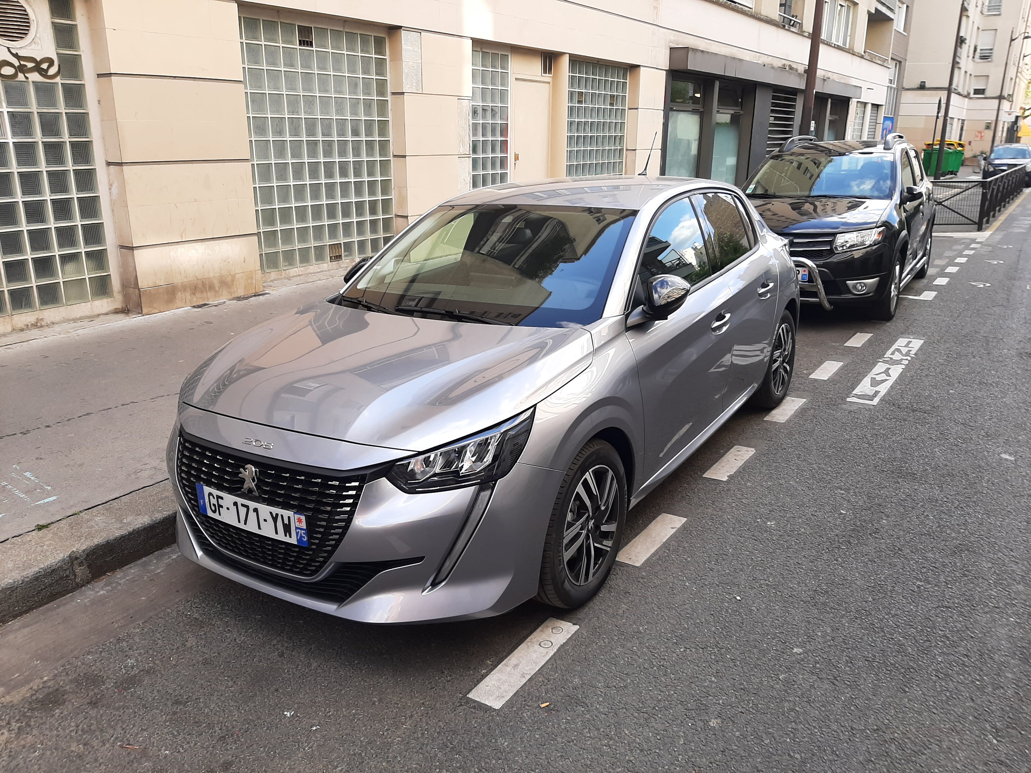 Peugeot 208, 2021, Essence 98