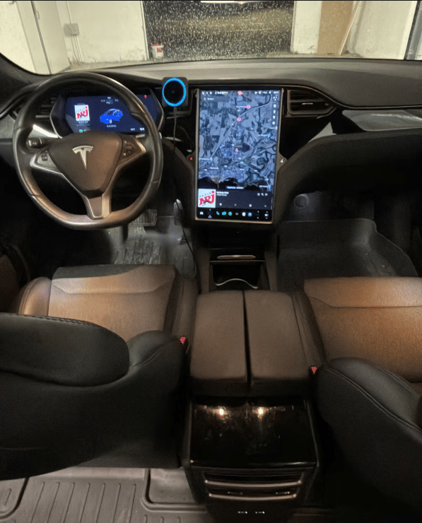 Tesla Model S 75D med Cruisekontroll