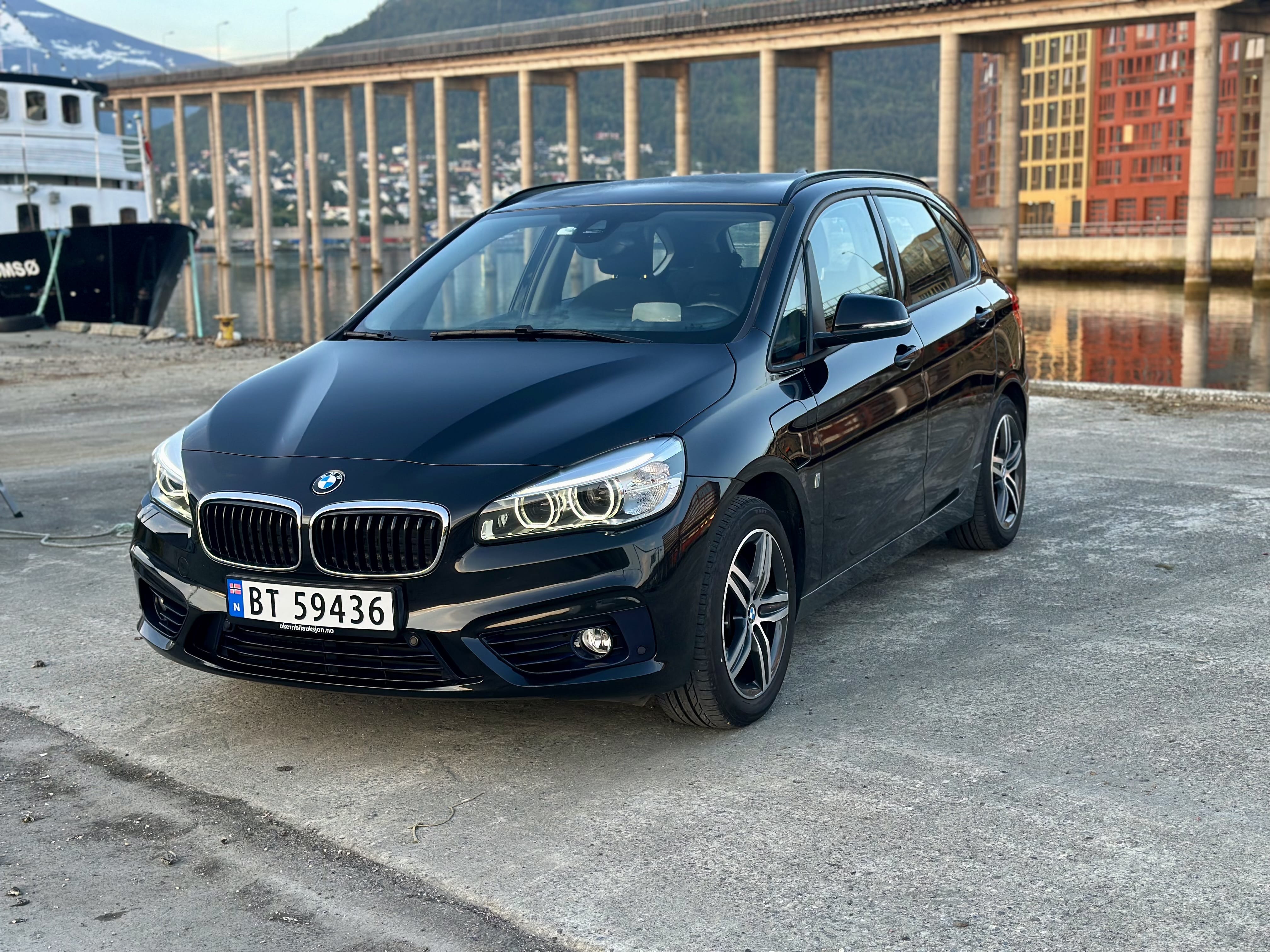 BMW  225xe iPerformance, 2017, Blyfri 95 / Électrique (hybride), automatique