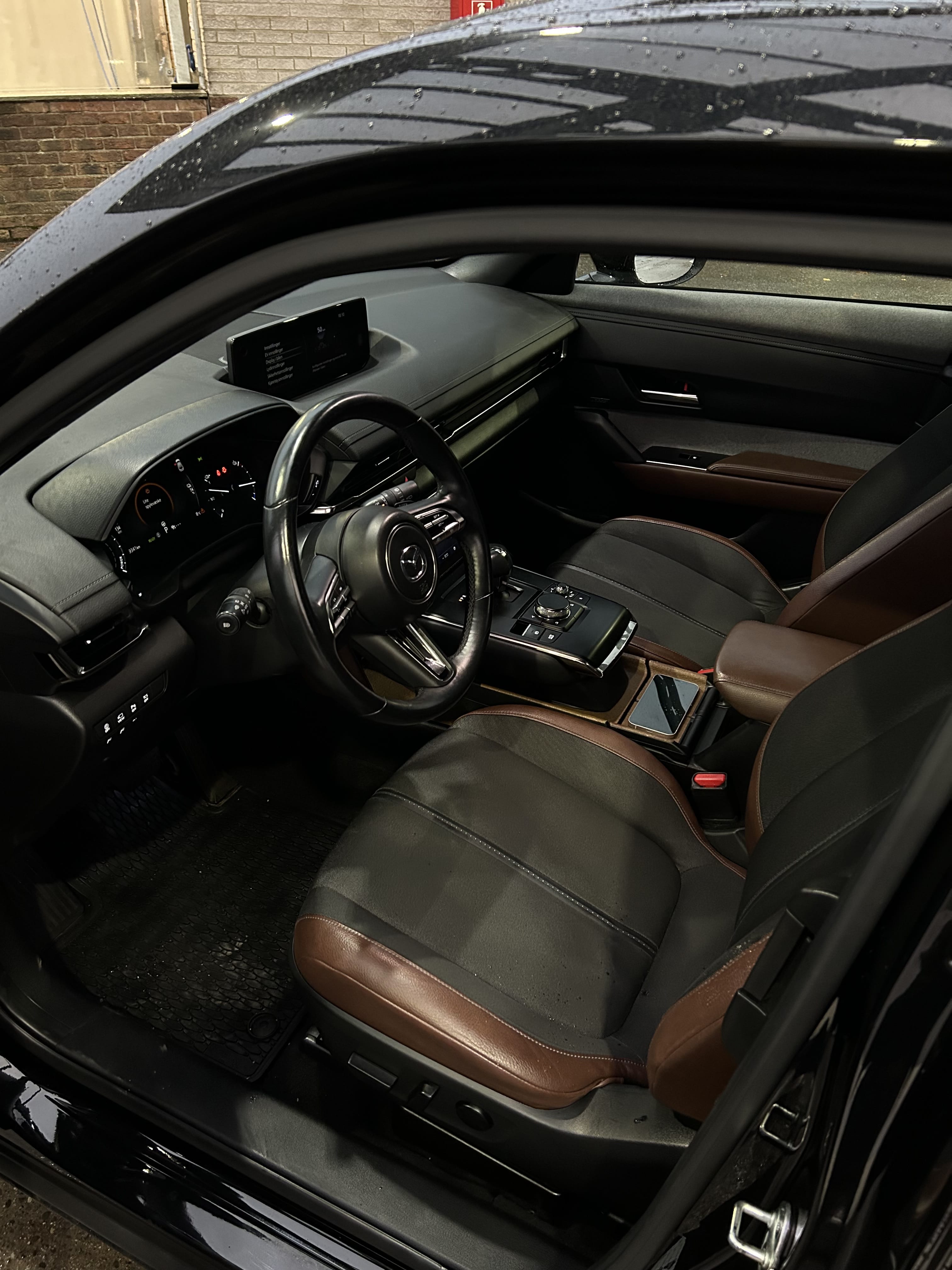 Mazda MX-30 med GPS