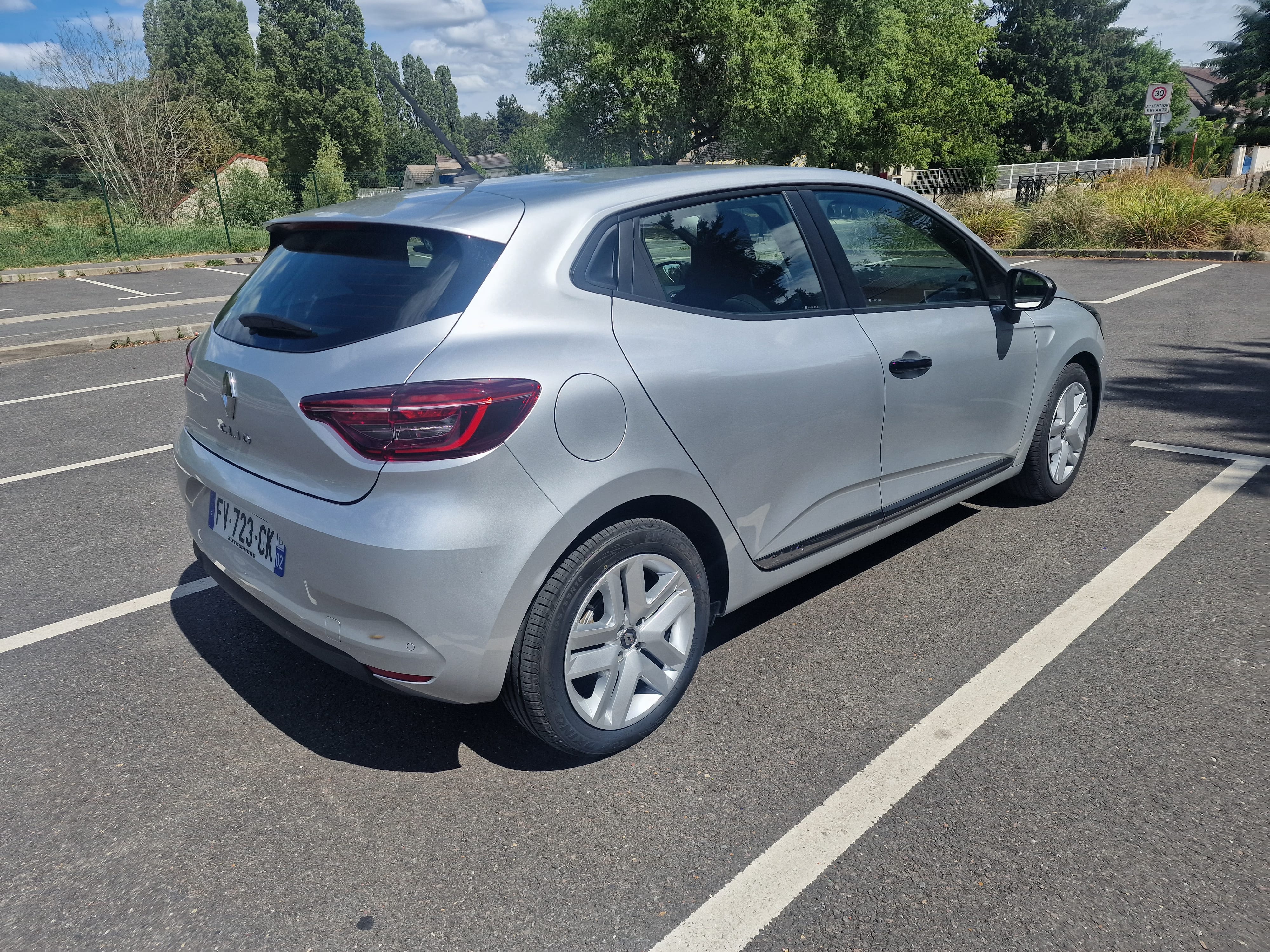 Renault Clio avec GPS