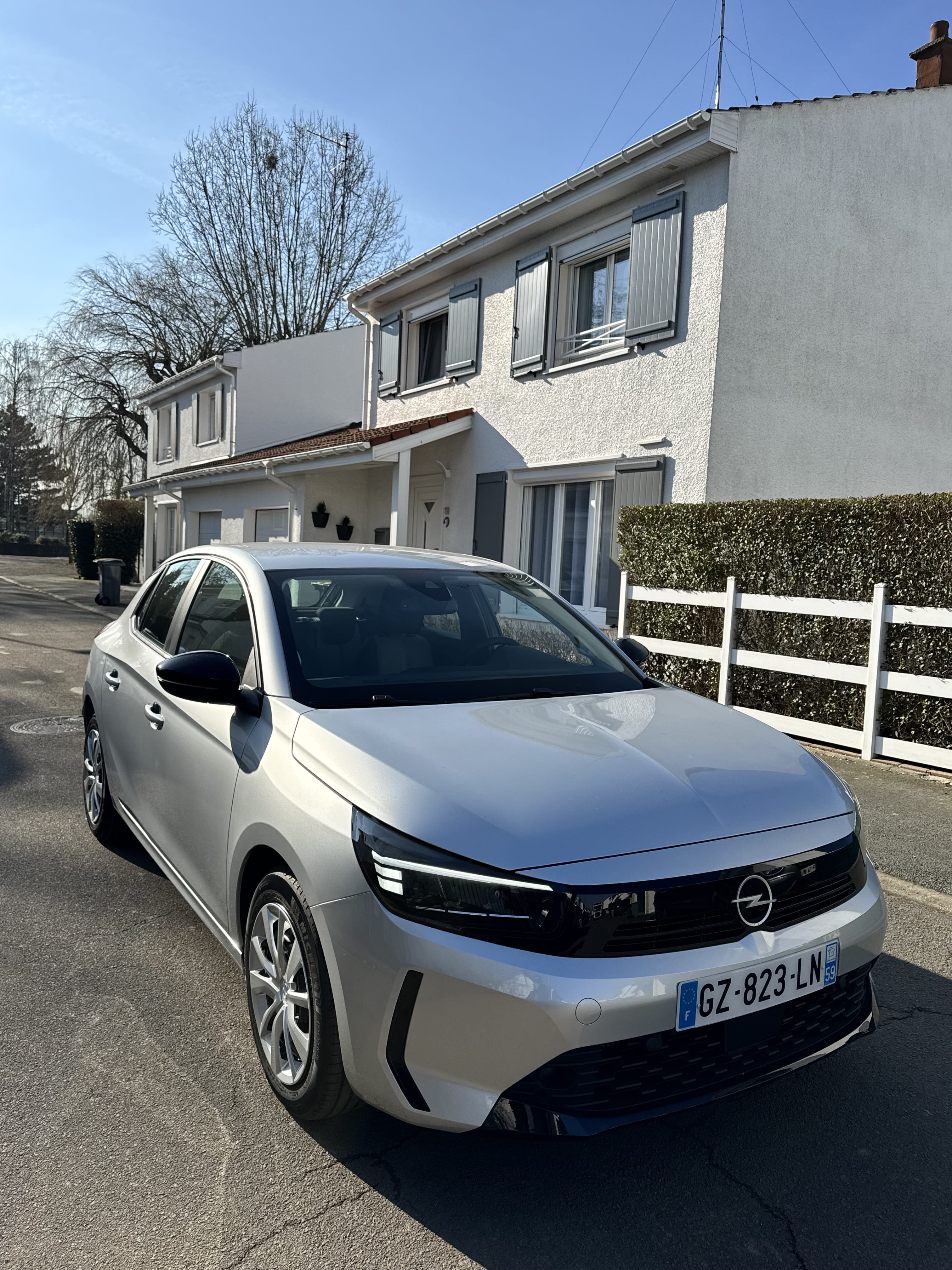 Opel Corsa avec Climatisation