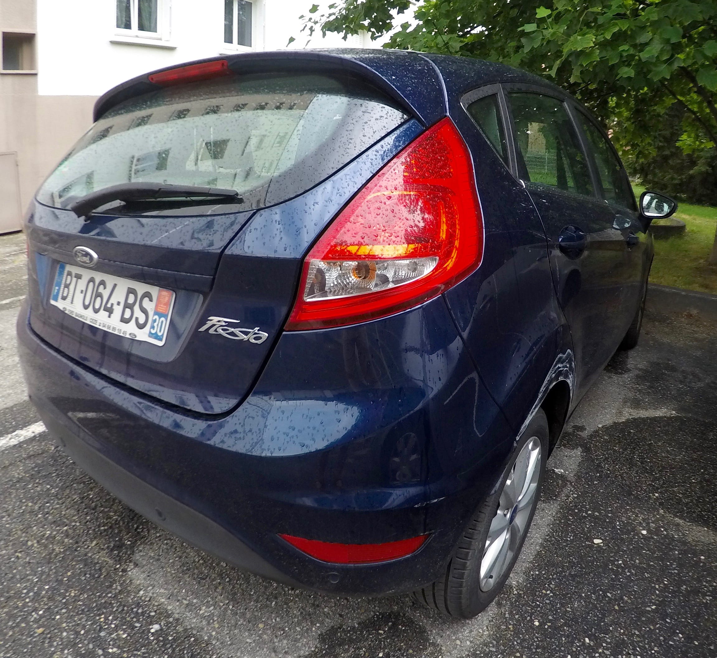 Ford Fiesta avec Siège bébé