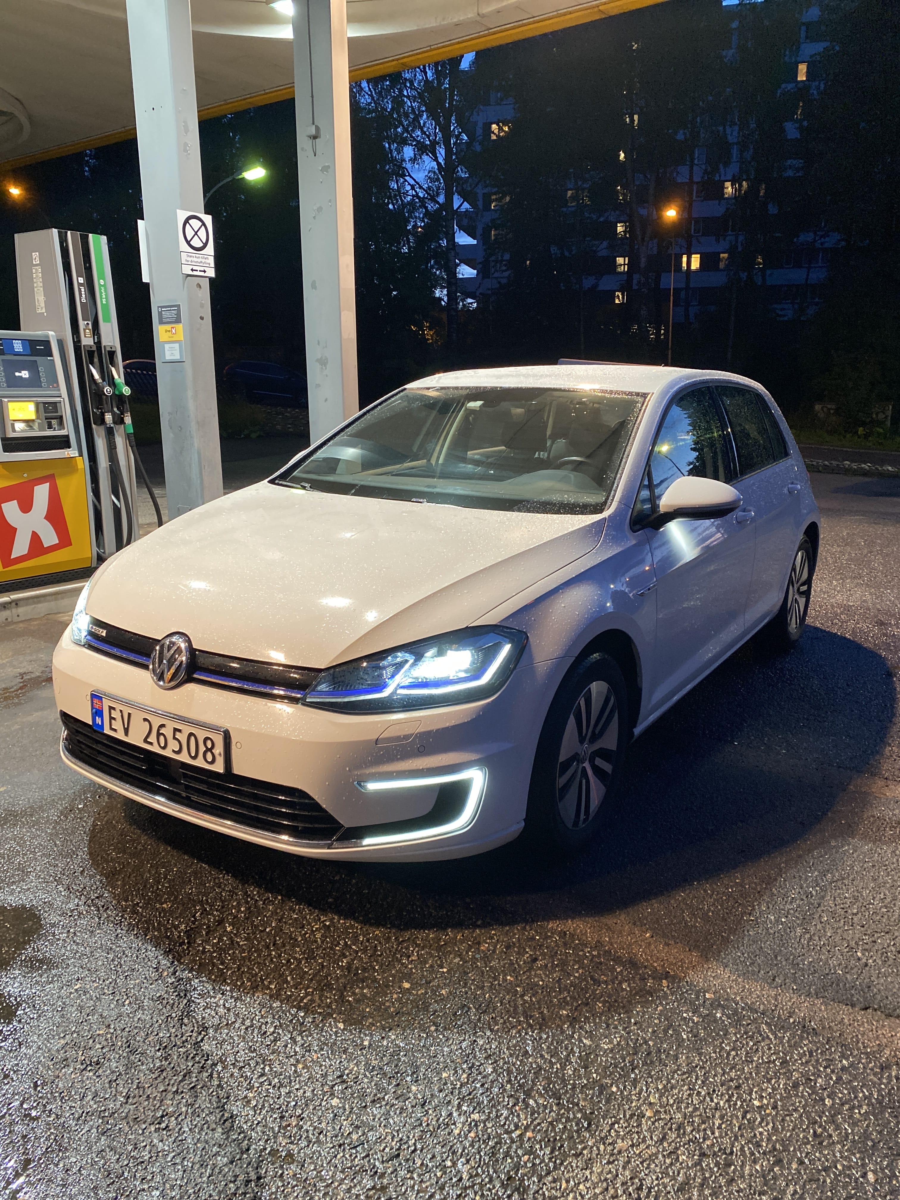 Volkswagen e-Golf, 2018, Electric, automatic