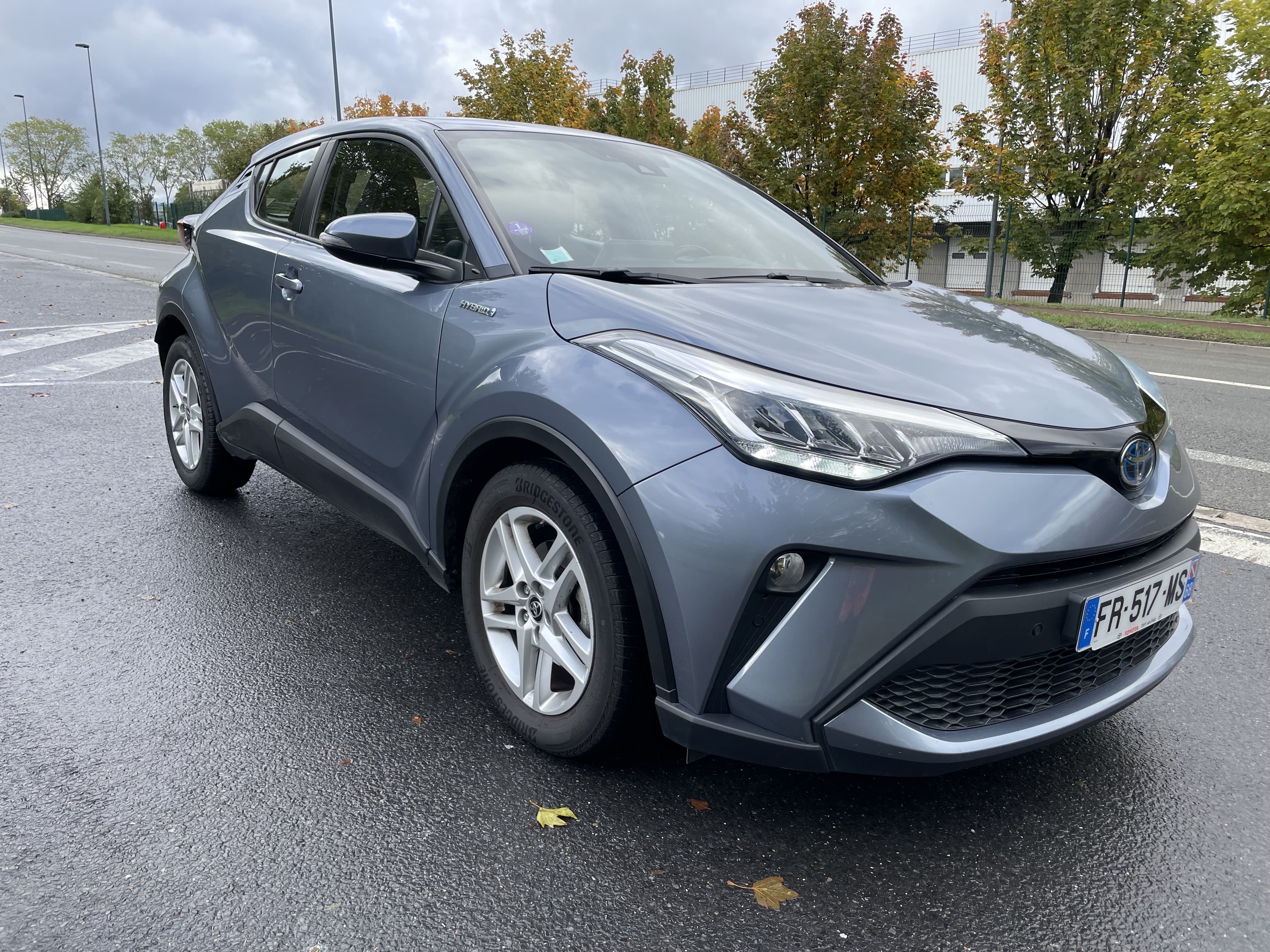 Toyota C-HR Hybrid avec Climatisation