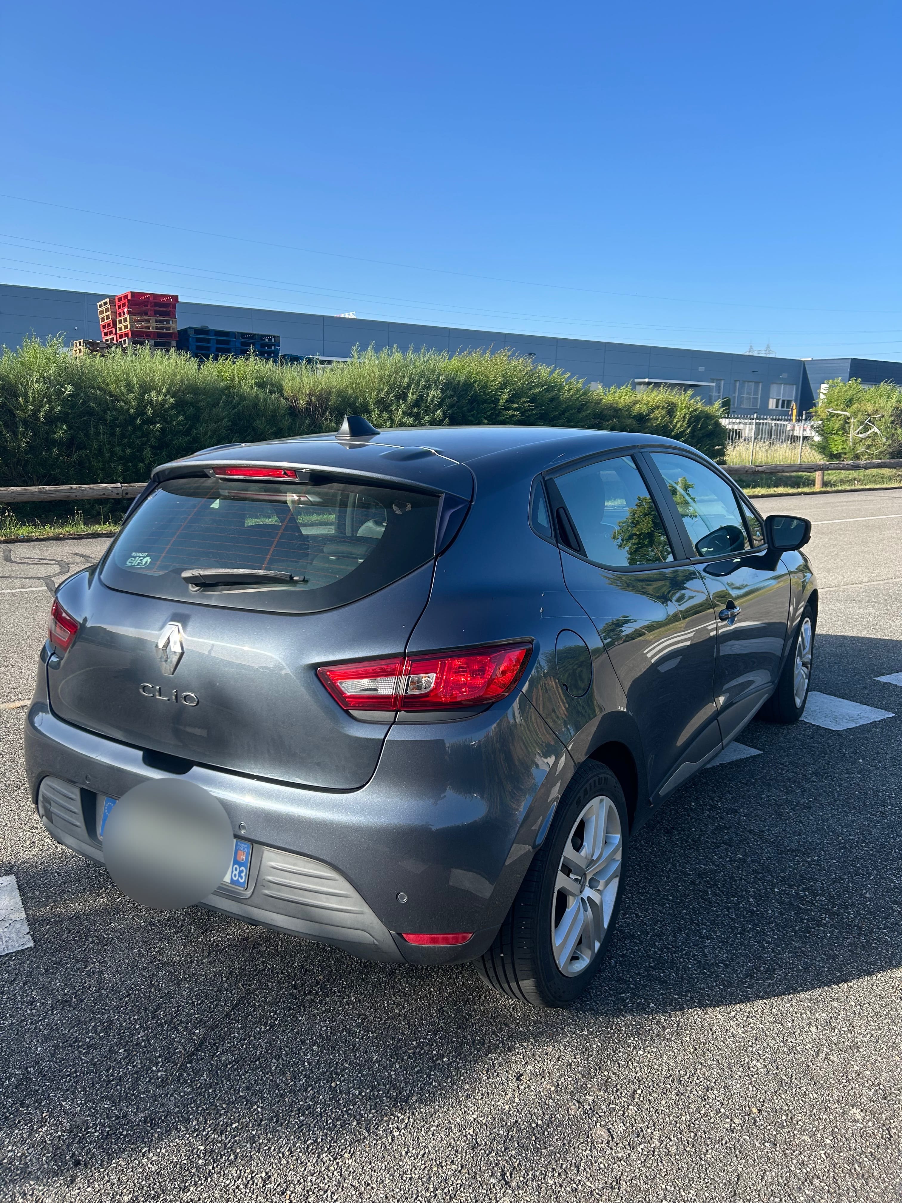 Renault Clio avec GPS