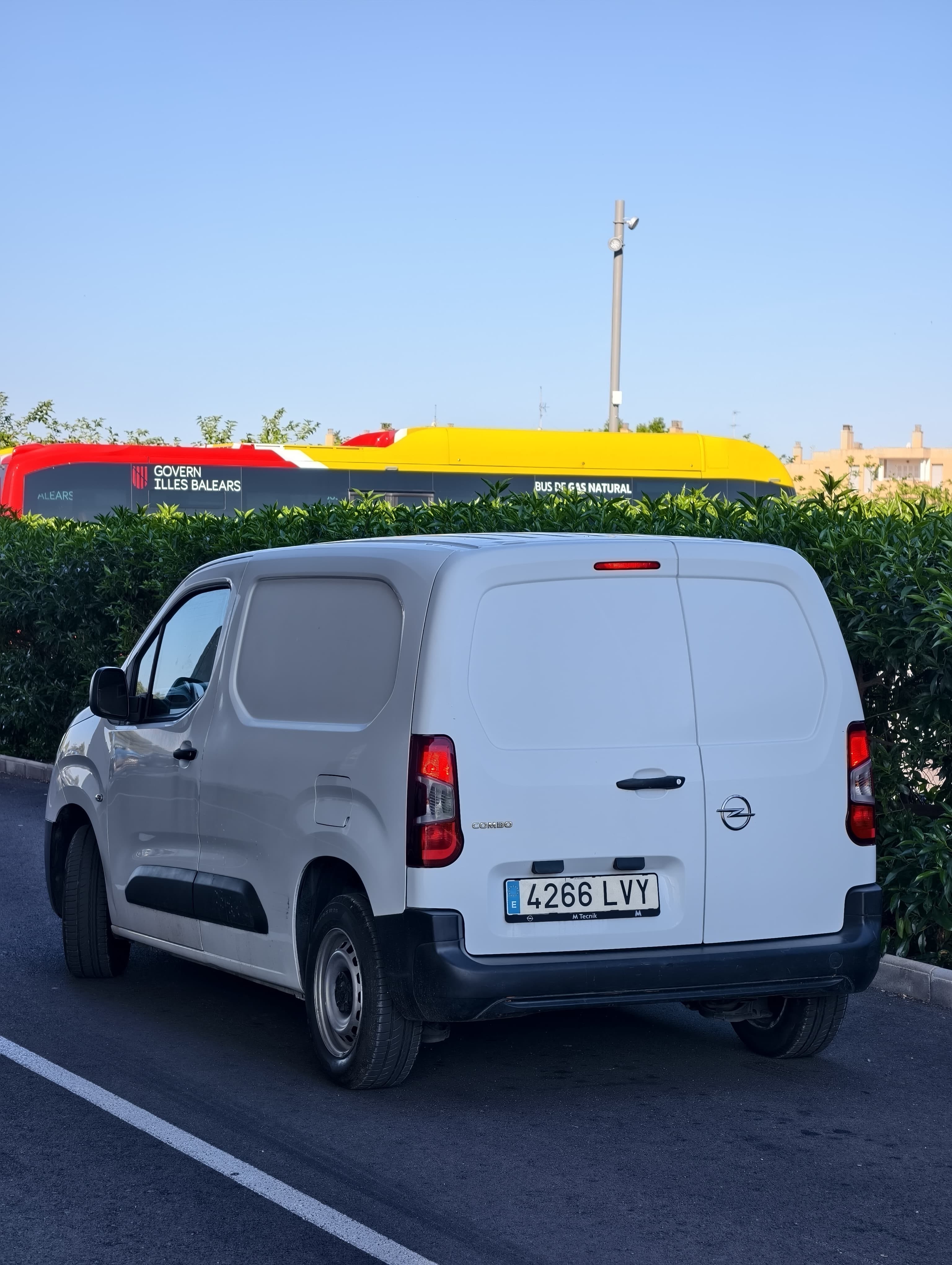 Opel Combo avec GPS