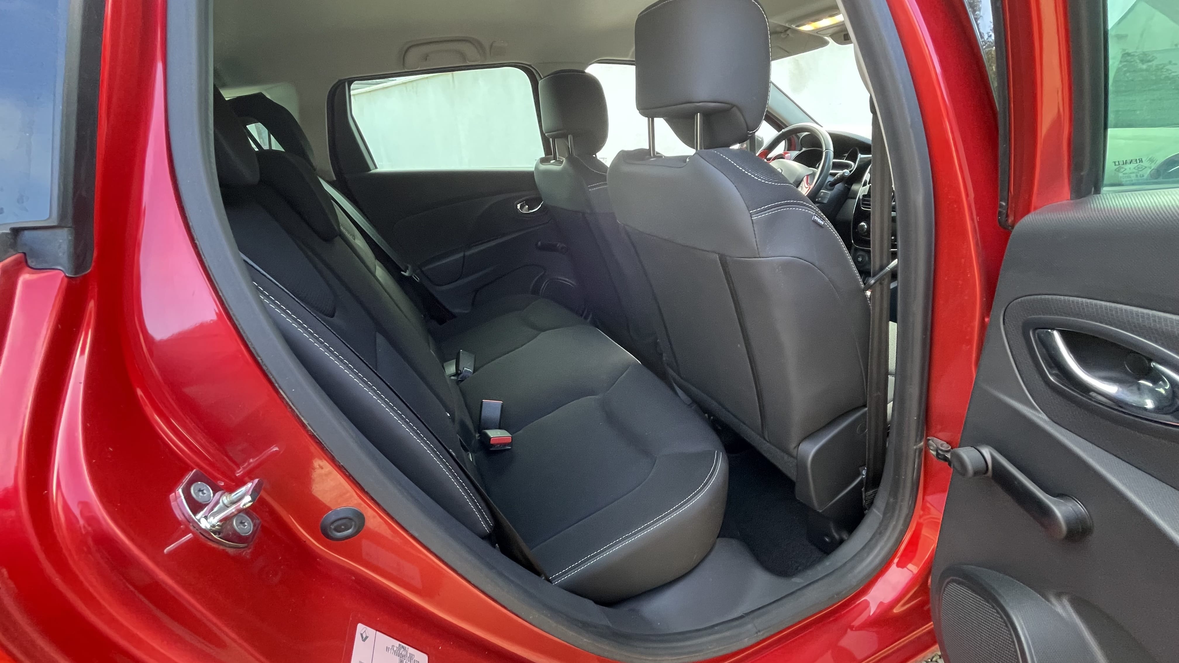 Renault Clio Estate ZEN 90 CV