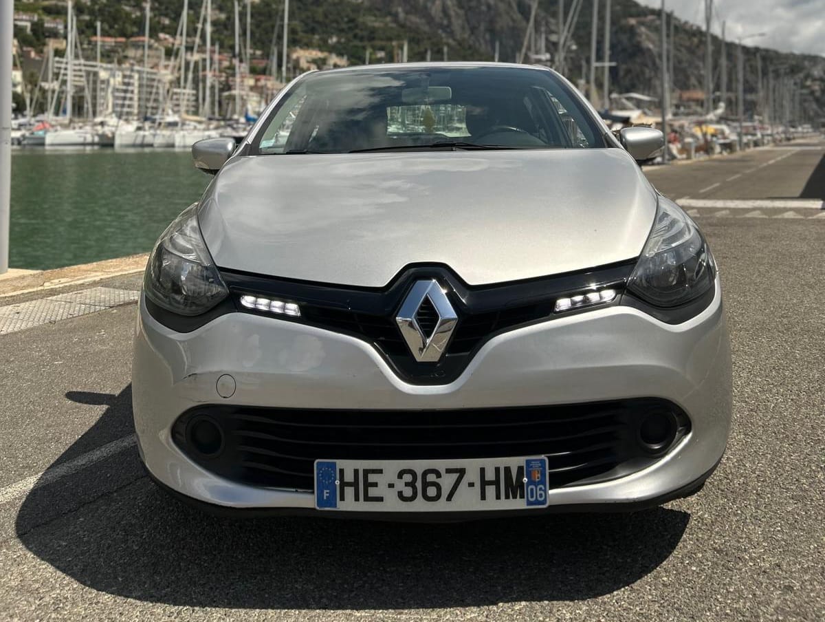 Renault Clio 1.2 16v 75