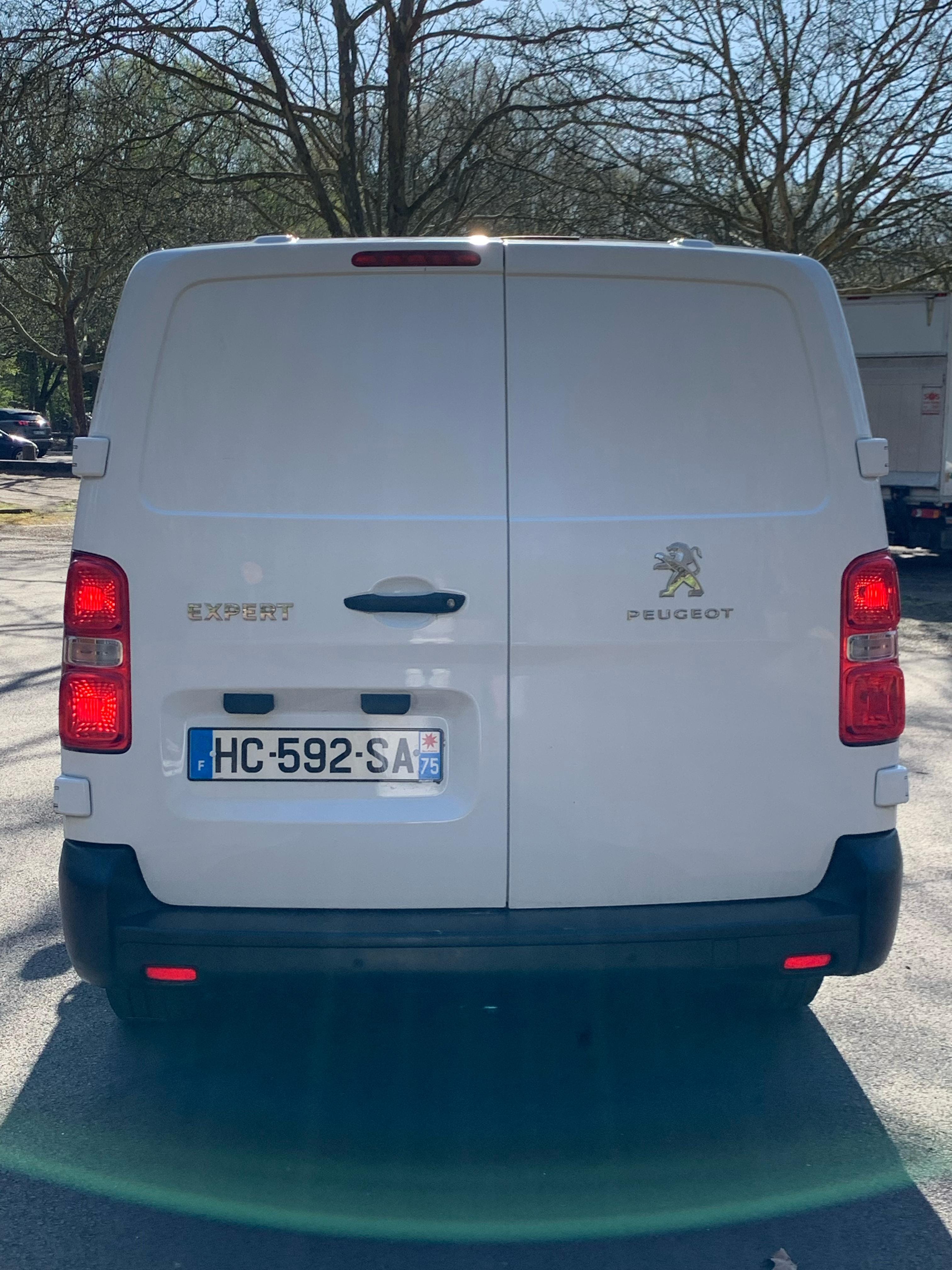 Peugeot Expert 2.0 FOURGON 2021 LONG L3 . avec Audio Bluetooth