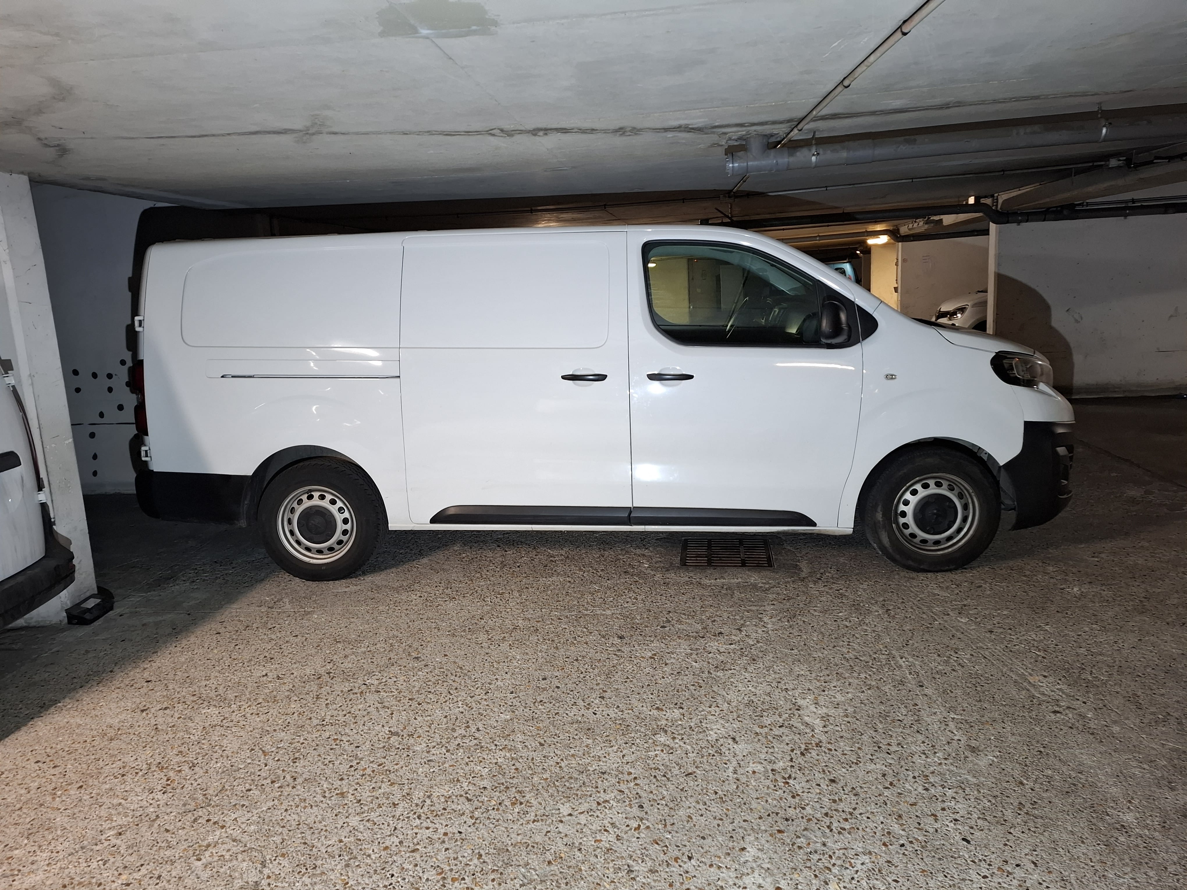 Peugeot Expert Double Cabine FK420 HDI avec GPS