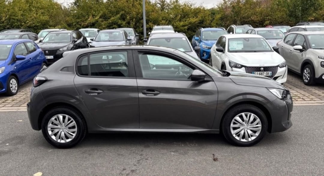 Peugeot 208 avec Climatisation