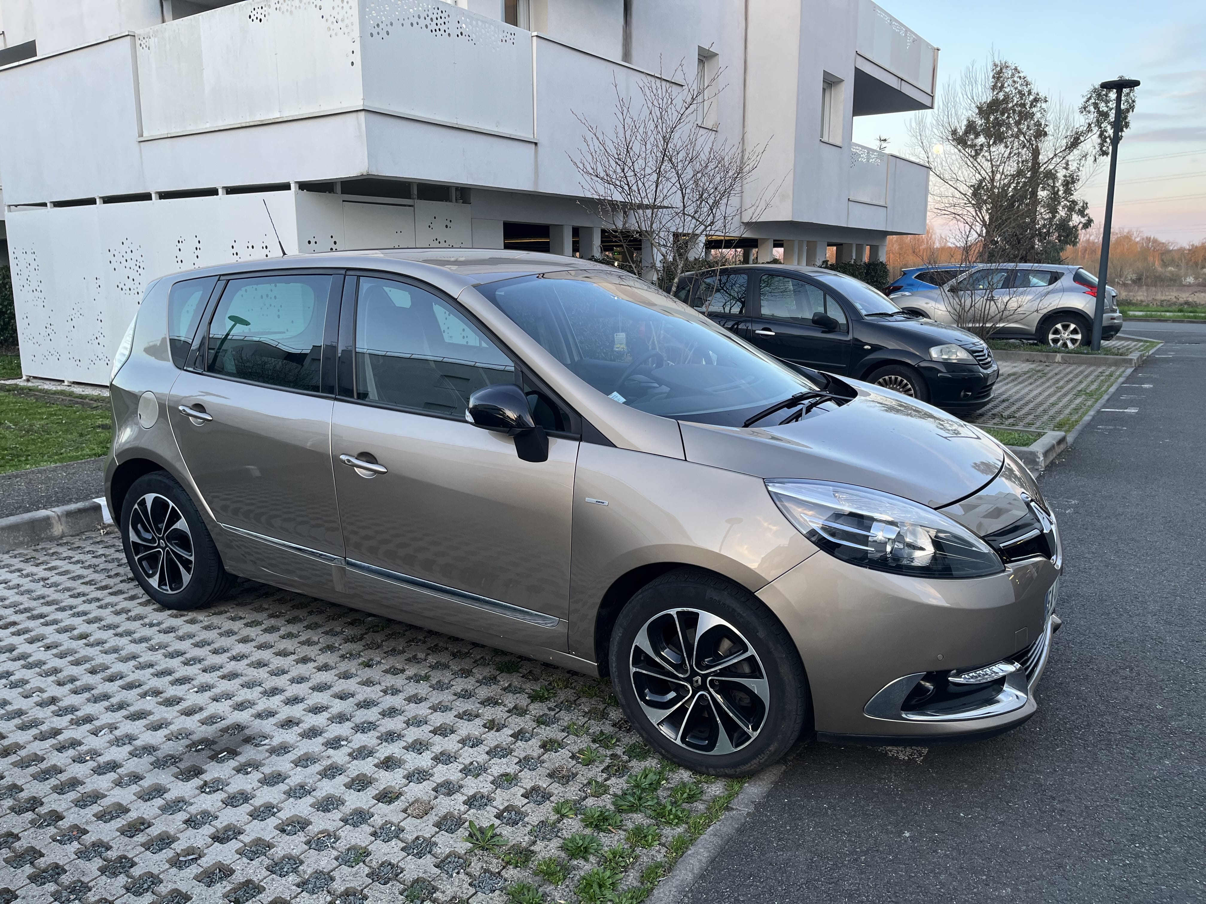 Renault Scenic avec Régulateur de vitesse