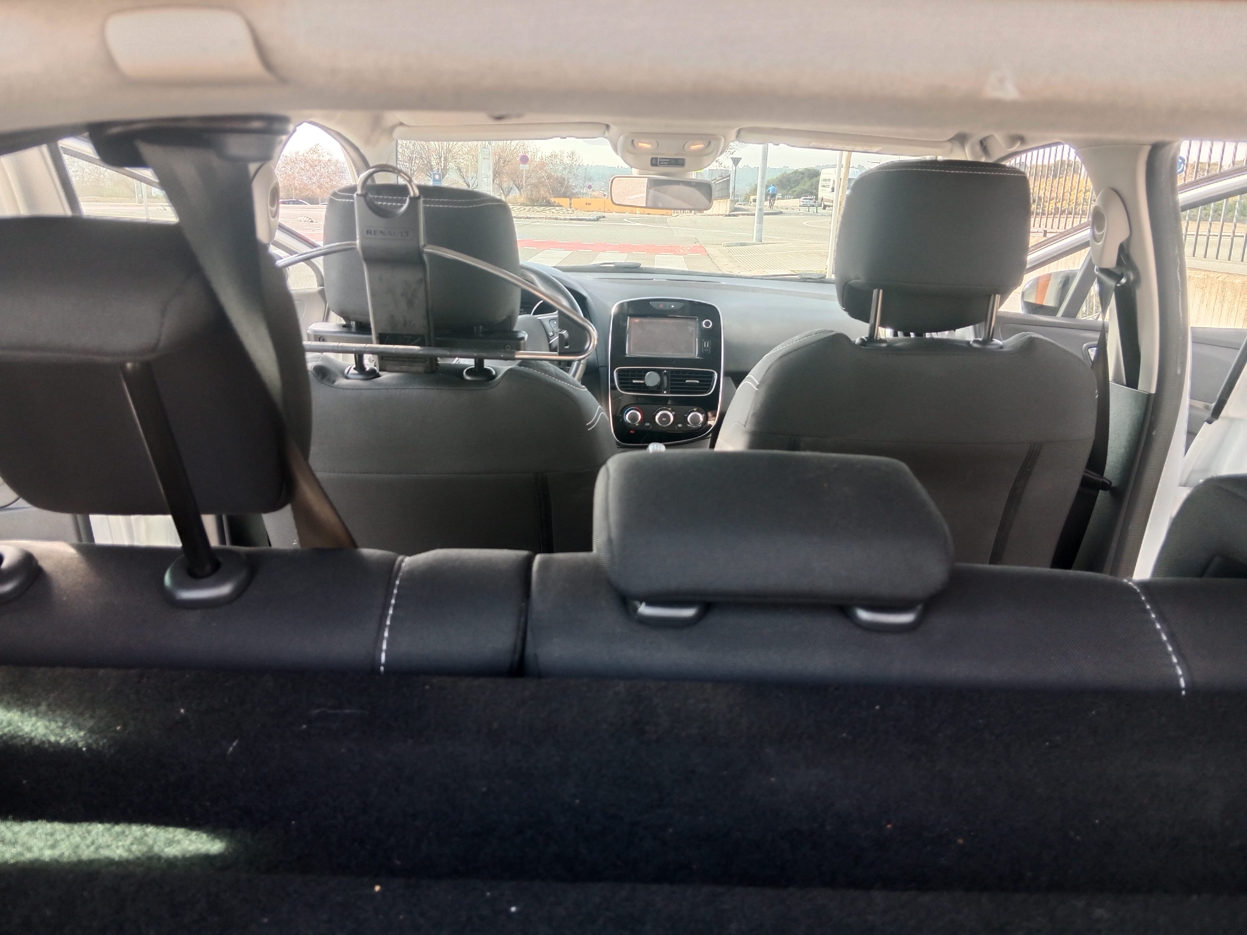 Renault Clio con Silla infantil