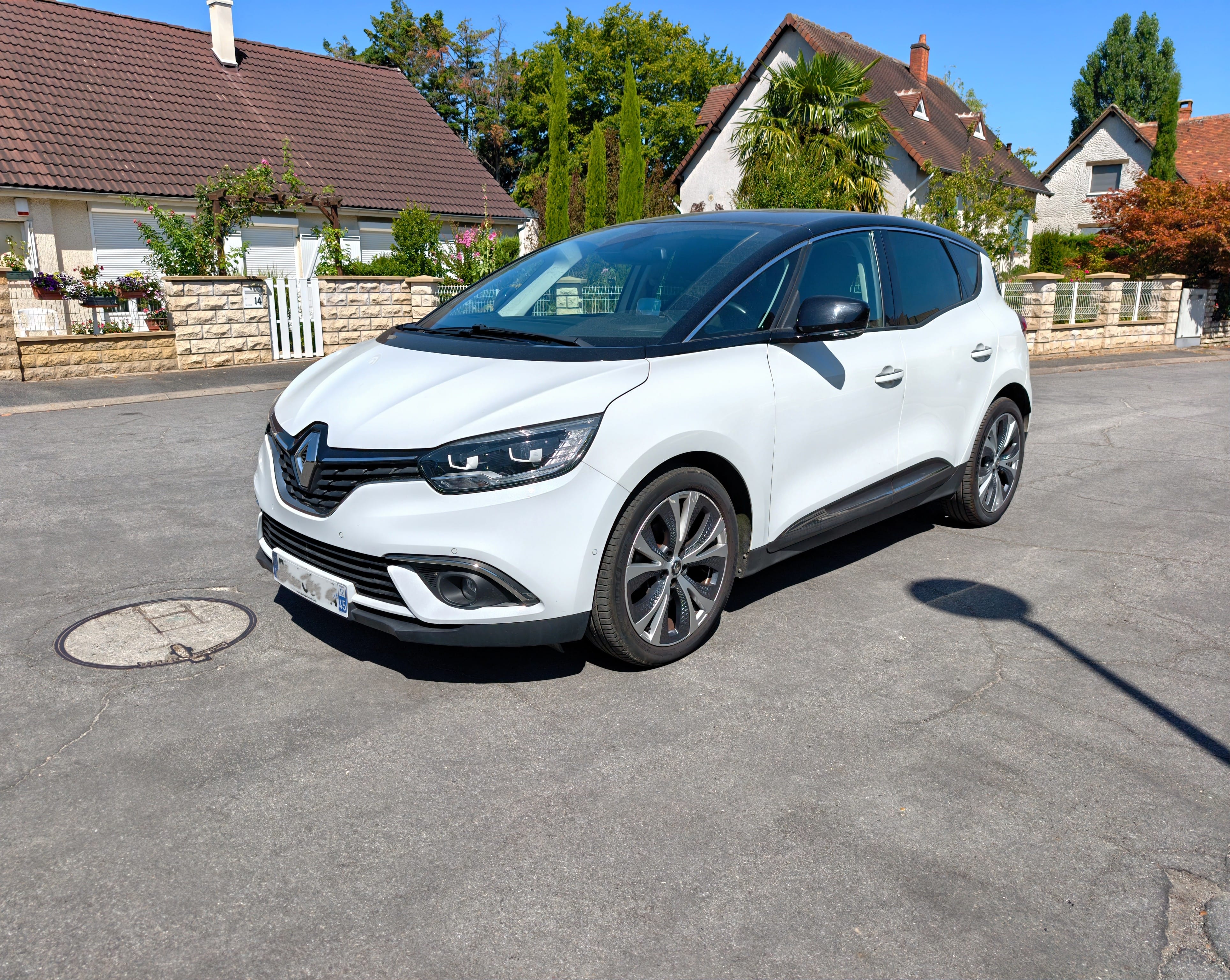 Renault Scenic, 2018, Essence 95, automatique