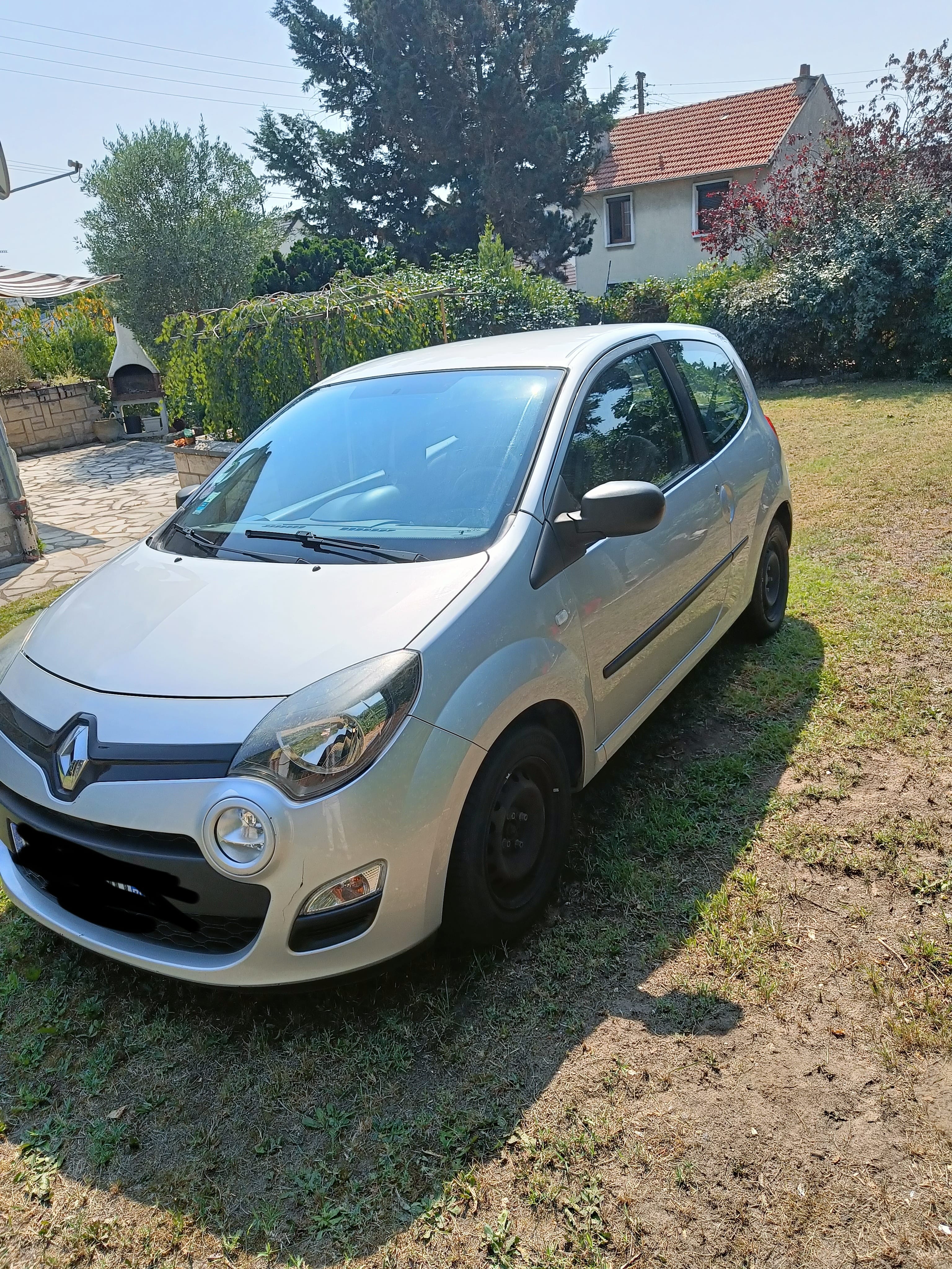 Renault Twingo II, 2014, Essence 98