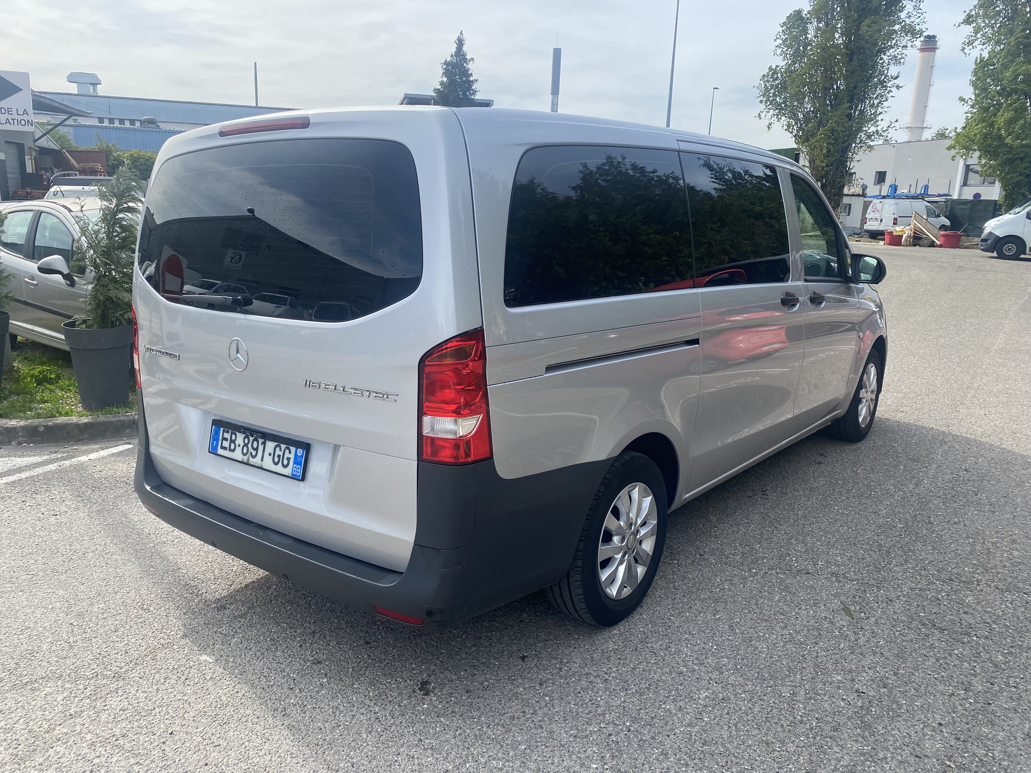 Mercedes Vito Tourer avec Audio Bluetooth