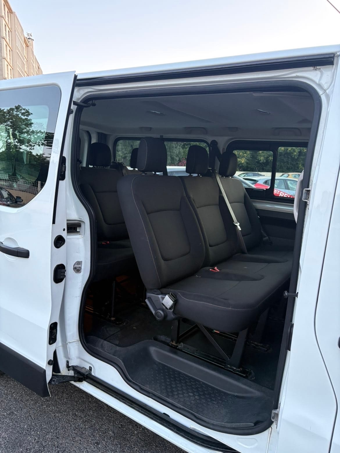 Renault Trafic avec Autoradio