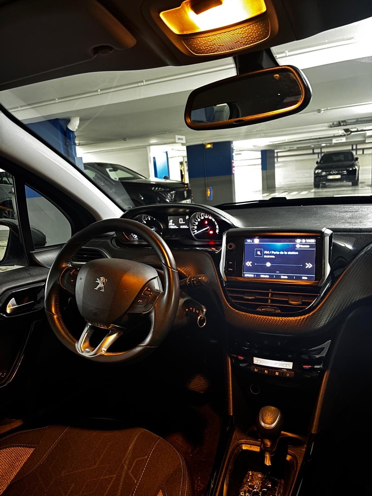 Peugeot 2008 (FH4) Boite Auto EAT6 110ch (USB, Mirror Screen,...) #cs avec Entrée audio / iPod