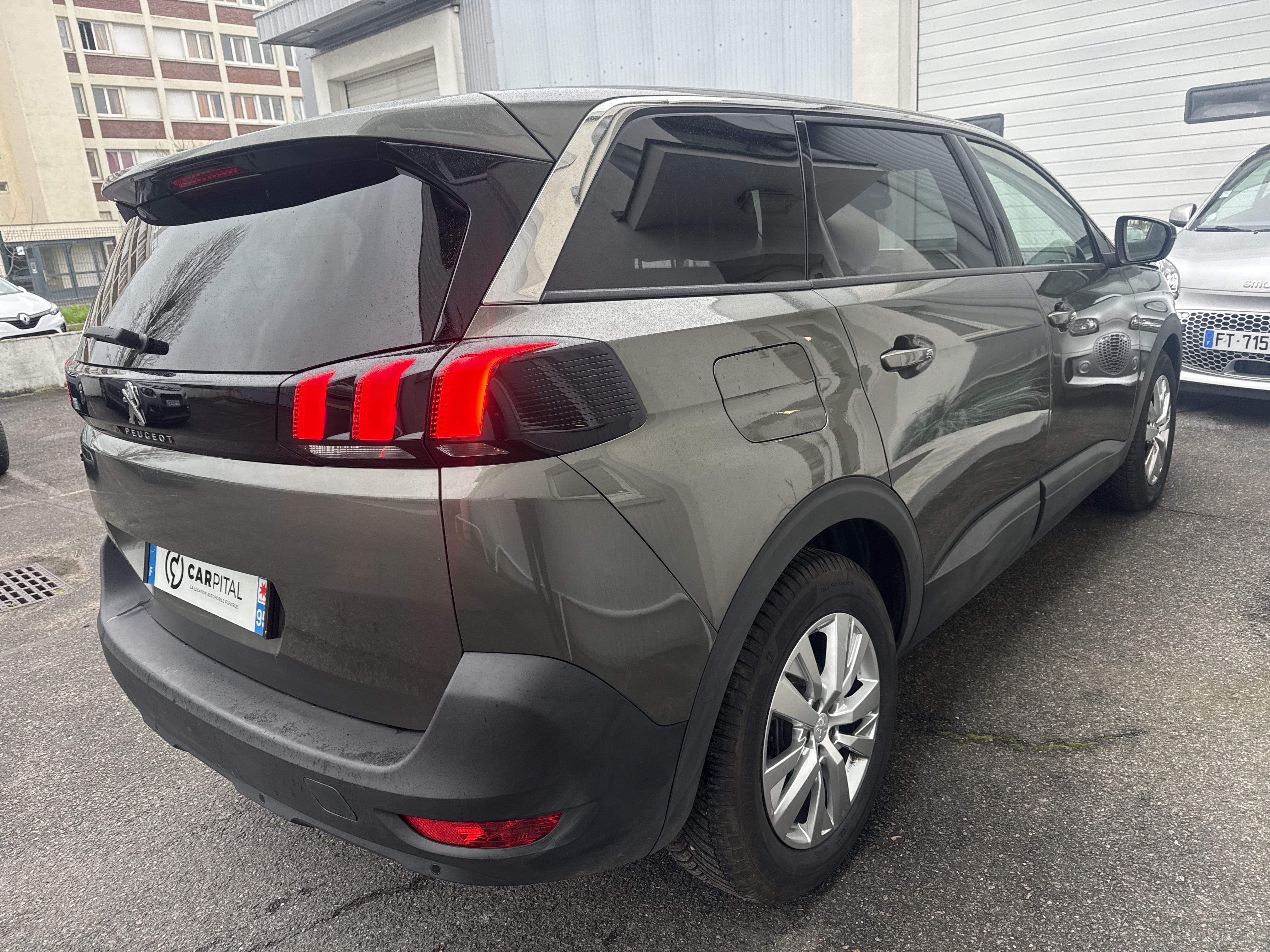 Peugeot 5008