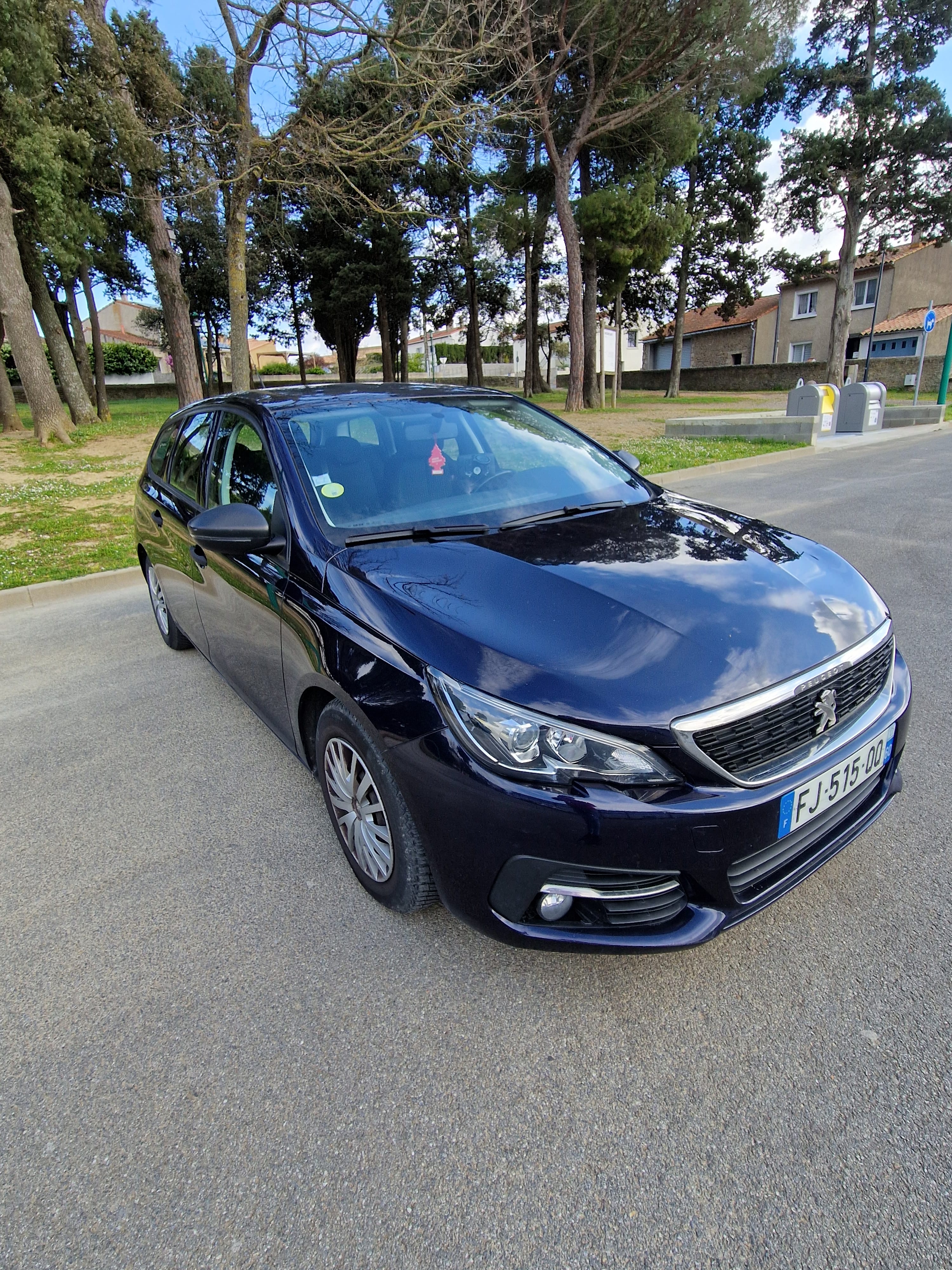 Peugeot 308 SW avec GPS