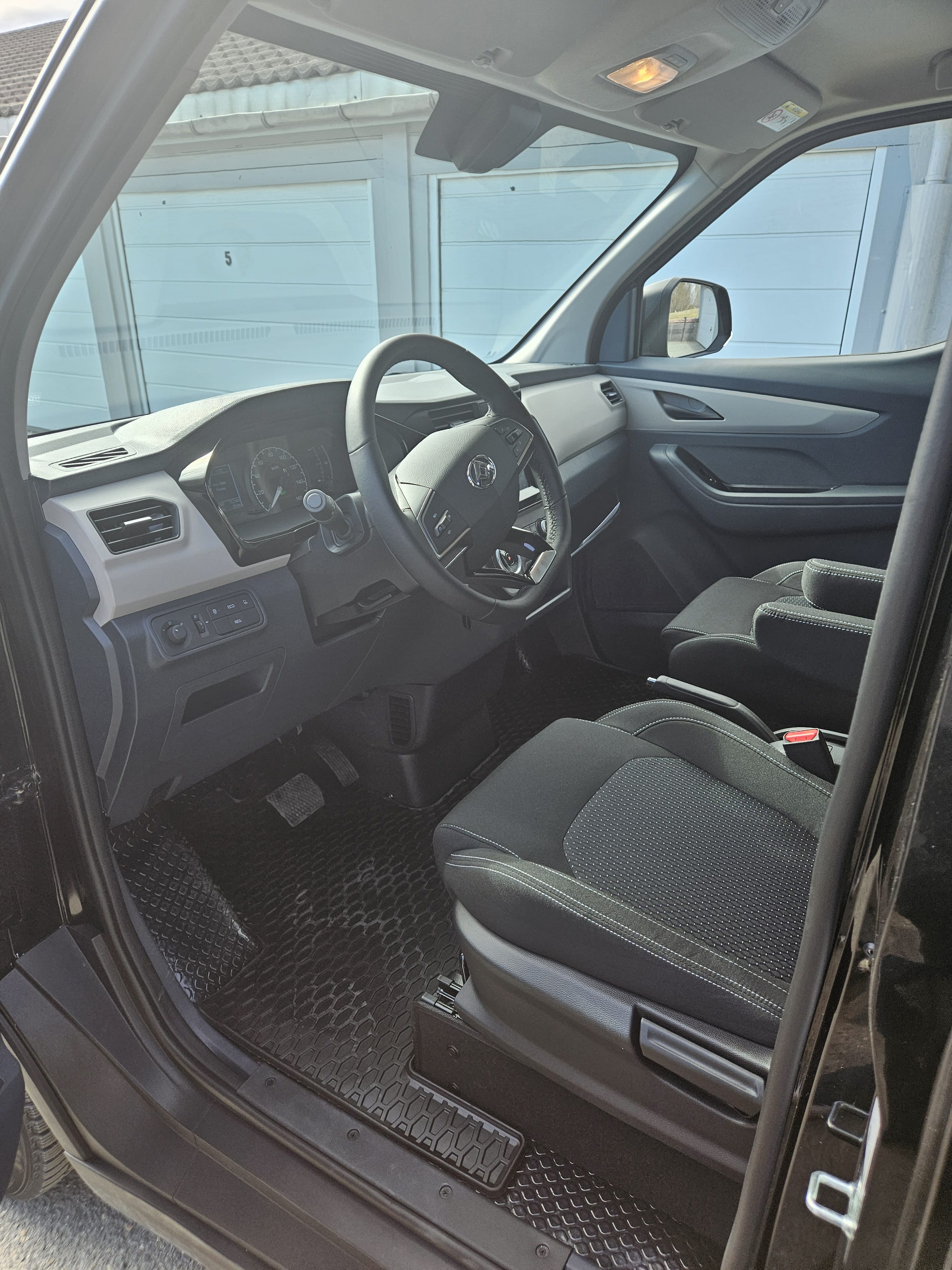Maxus eDeliver 3 med Vinterdekk