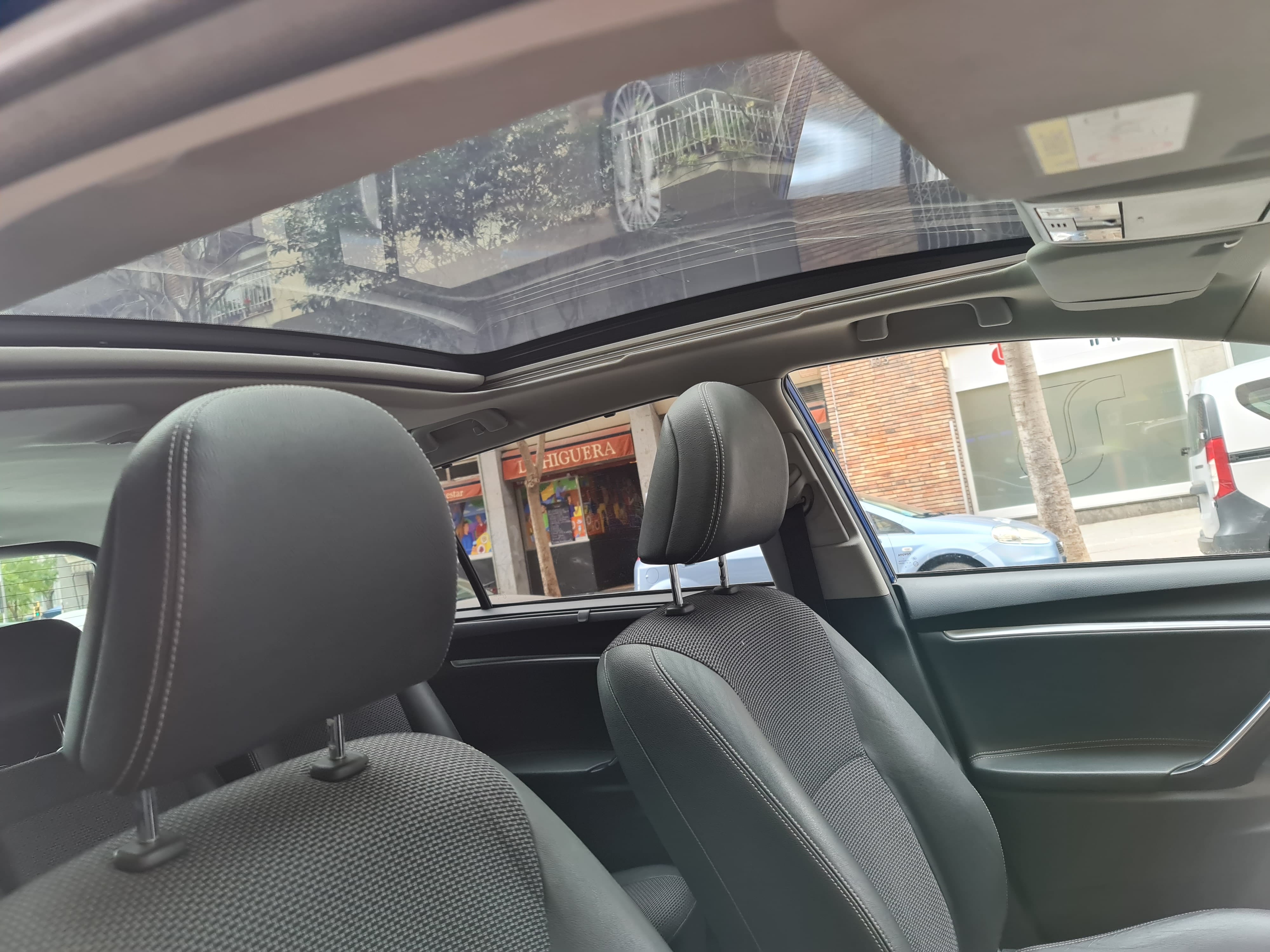 Toyota Verso 7 plazas con Cadenas para la nieve