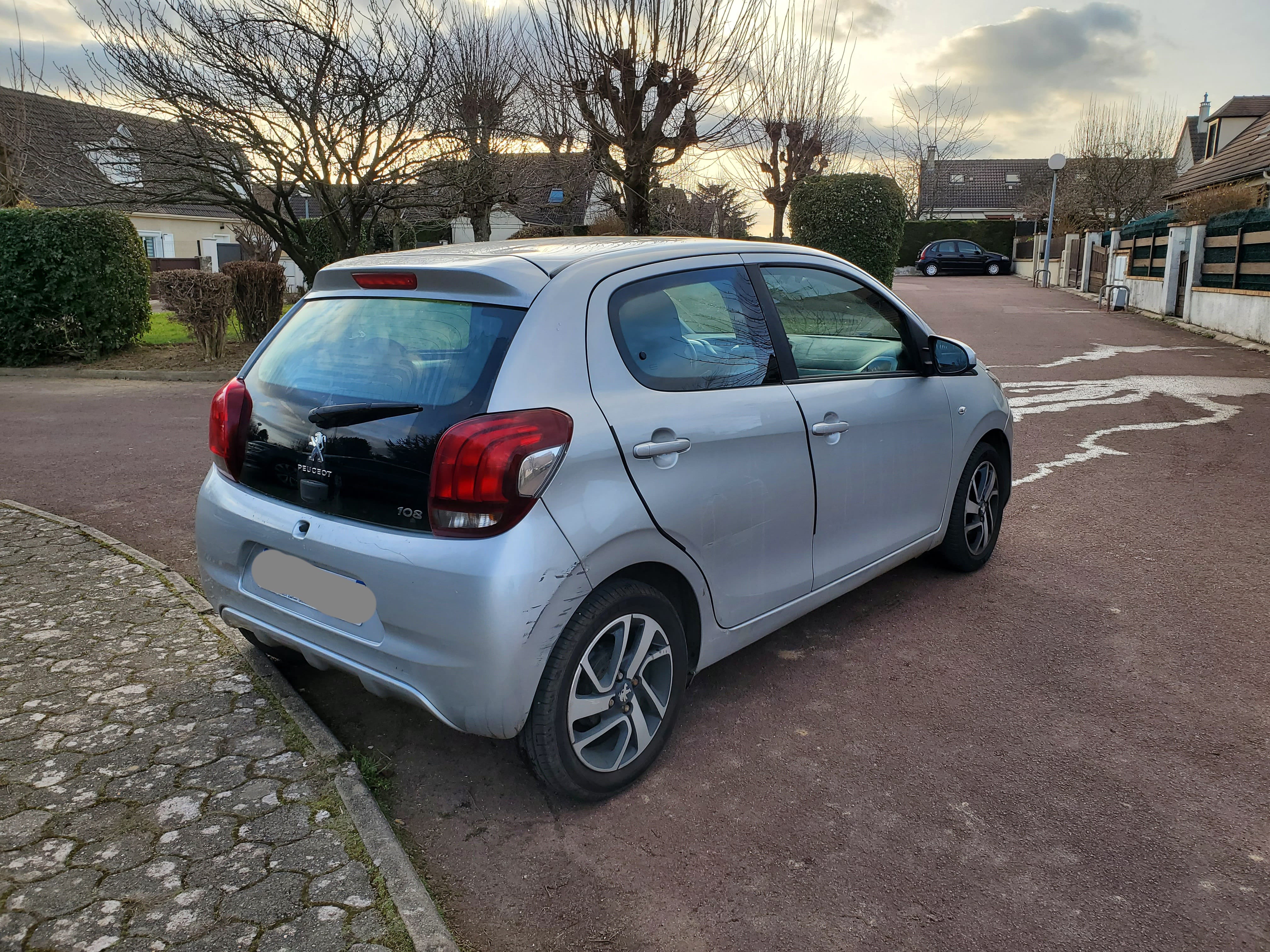 Peugeot 108 avec Régulateur de vitesse