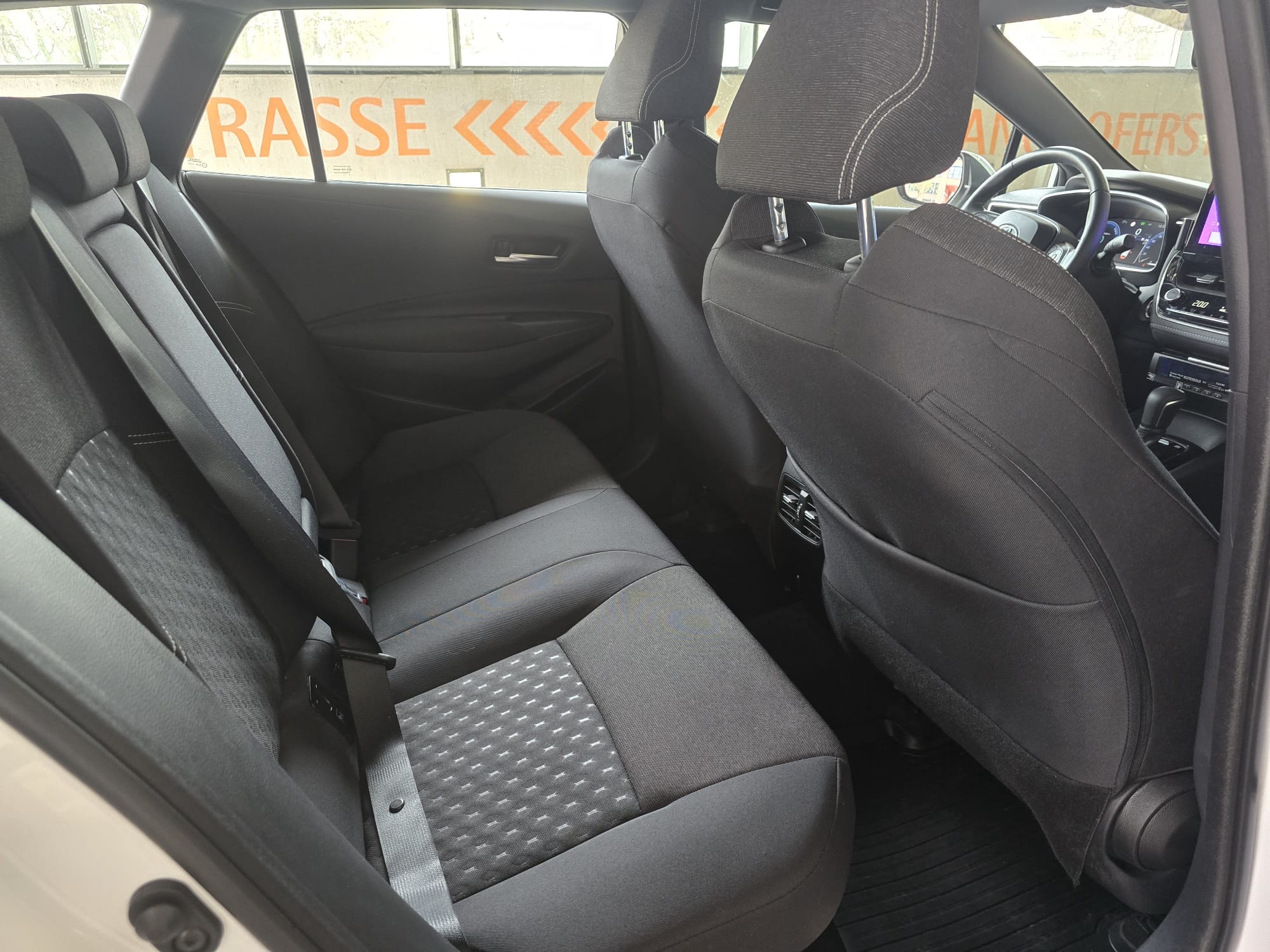 Toyota Corolla Touring Sports Dynamic Business Hybrid mit Android Auto