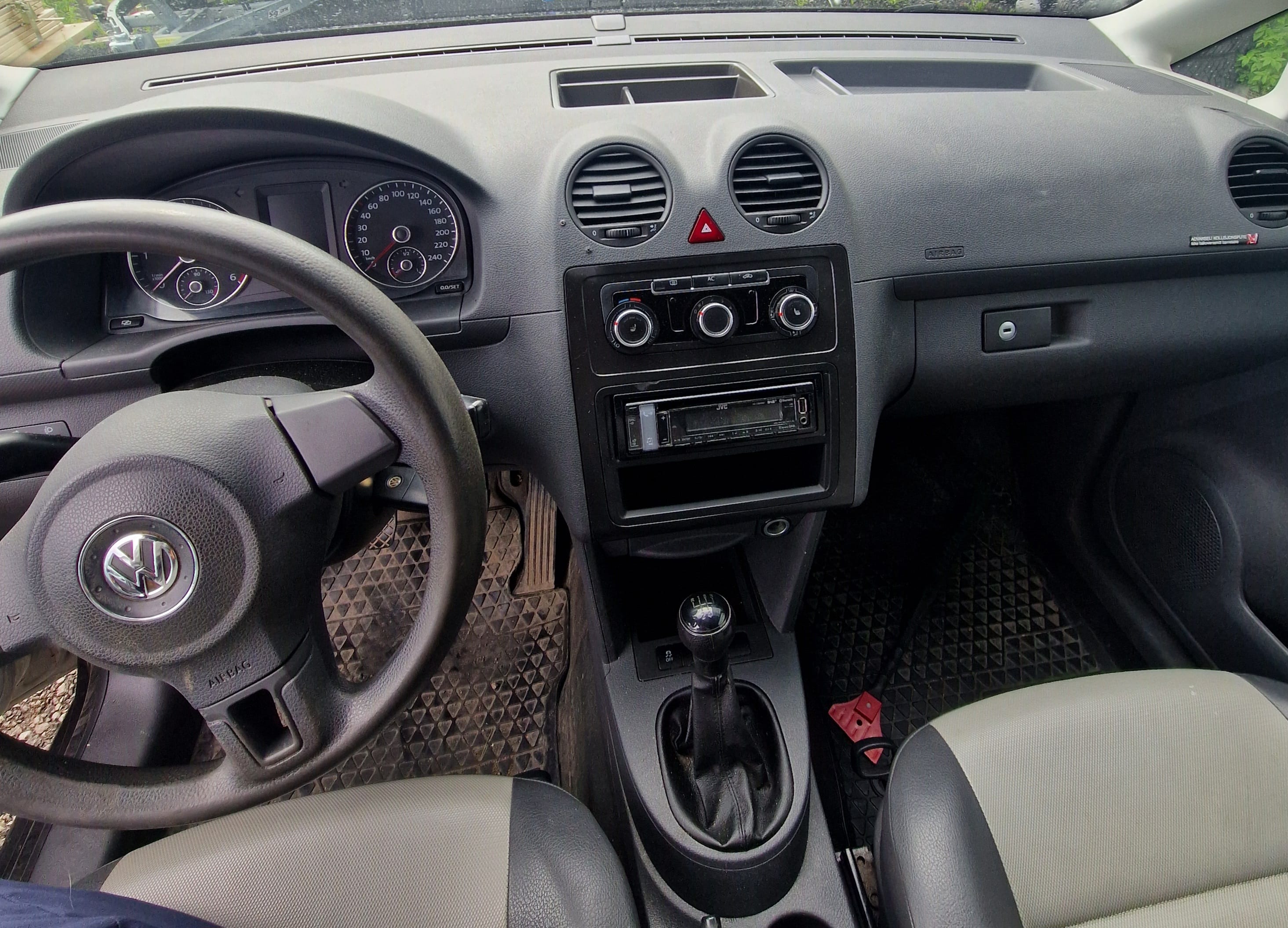 Volkswagen Caddy Maxi Varebil 2l tdi med Bluetooth audio