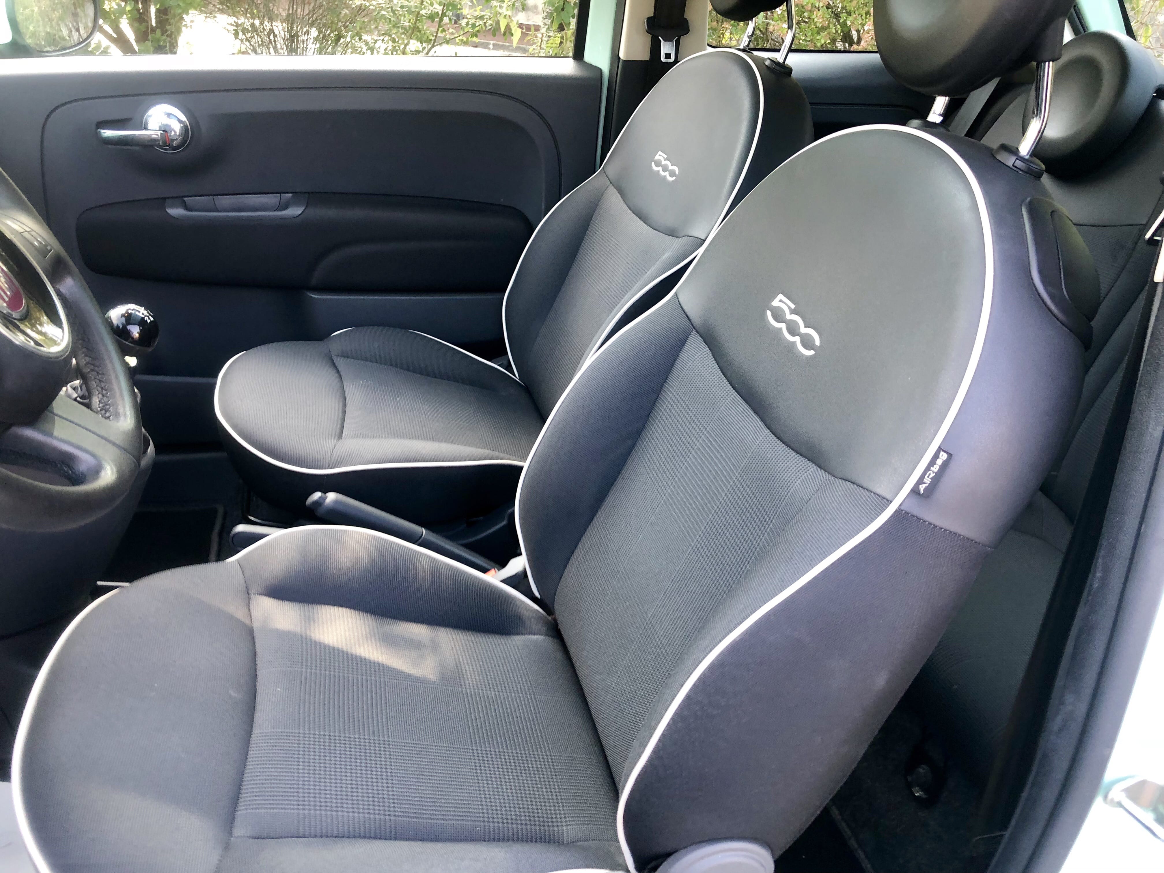 Fiat 500  Louez la Nouvelle Fiat 500 – Citadine Iconique, Économique & Confortable à Bordeaux !