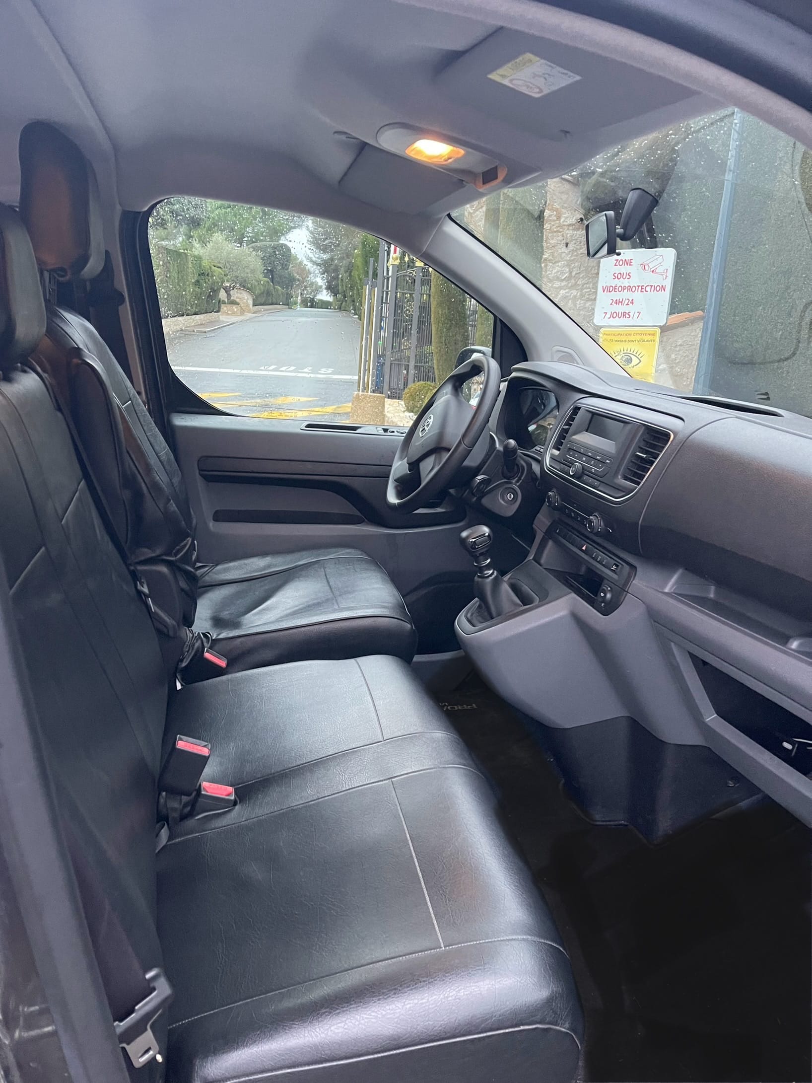 Toyota Proace Verso avec Régulateur de vitesse