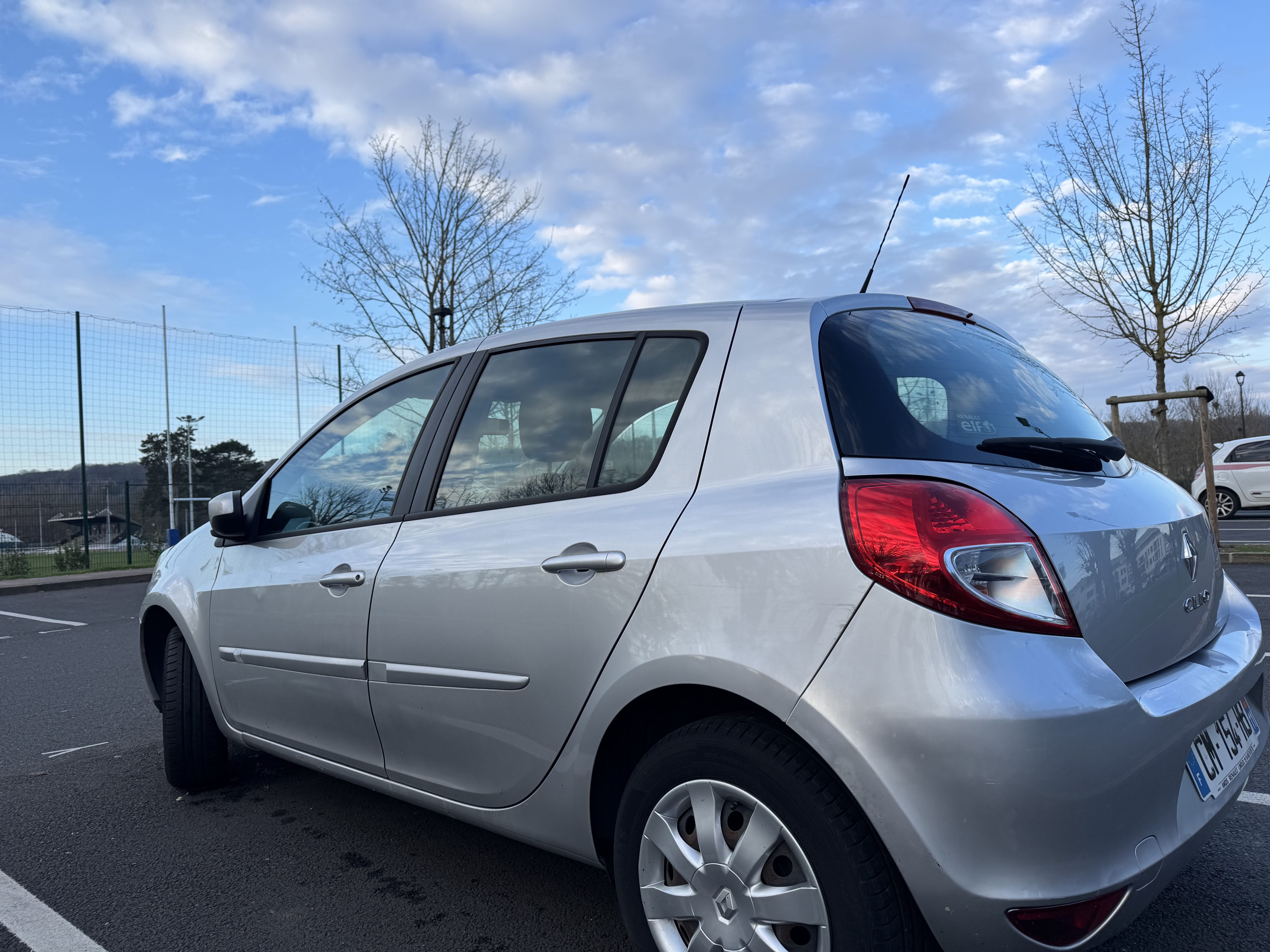 Renault Clio avec Régulateur de vitesse