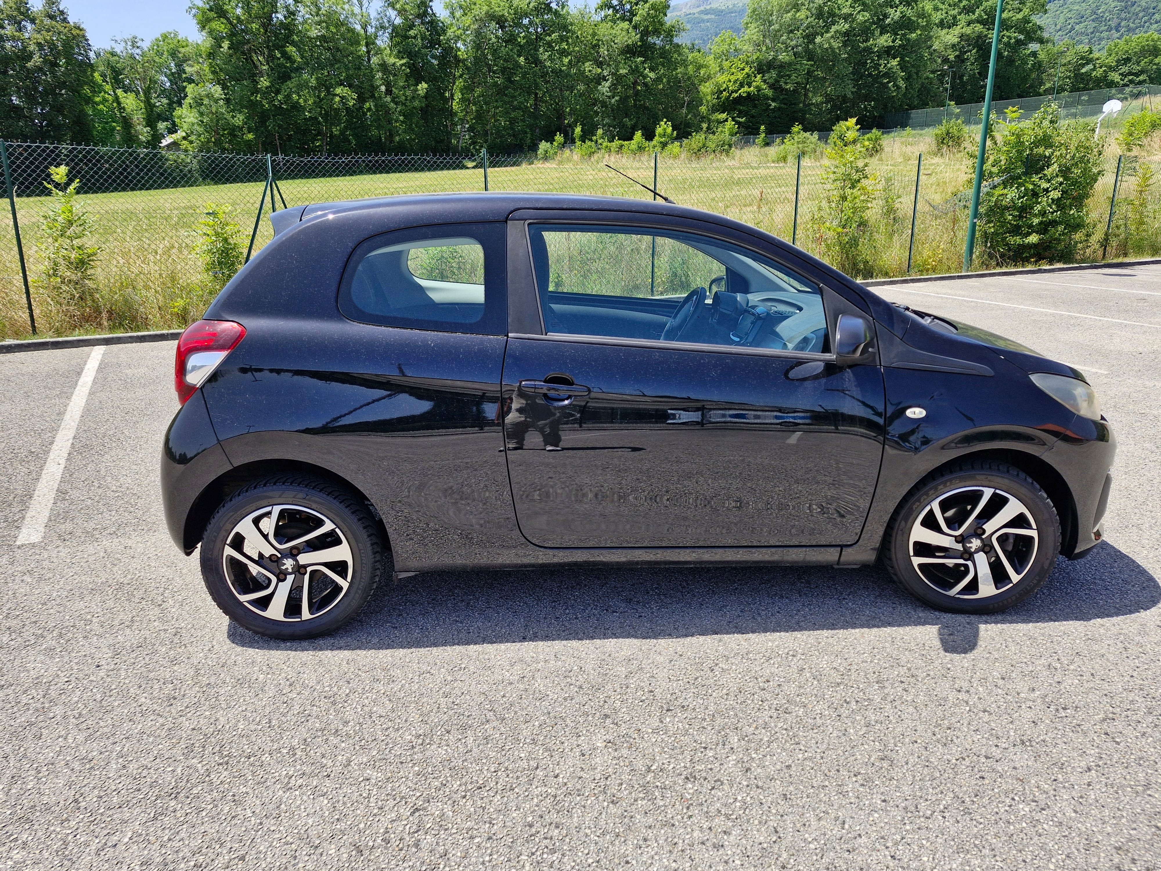Peugeot 108 1.1 avec Climatisation