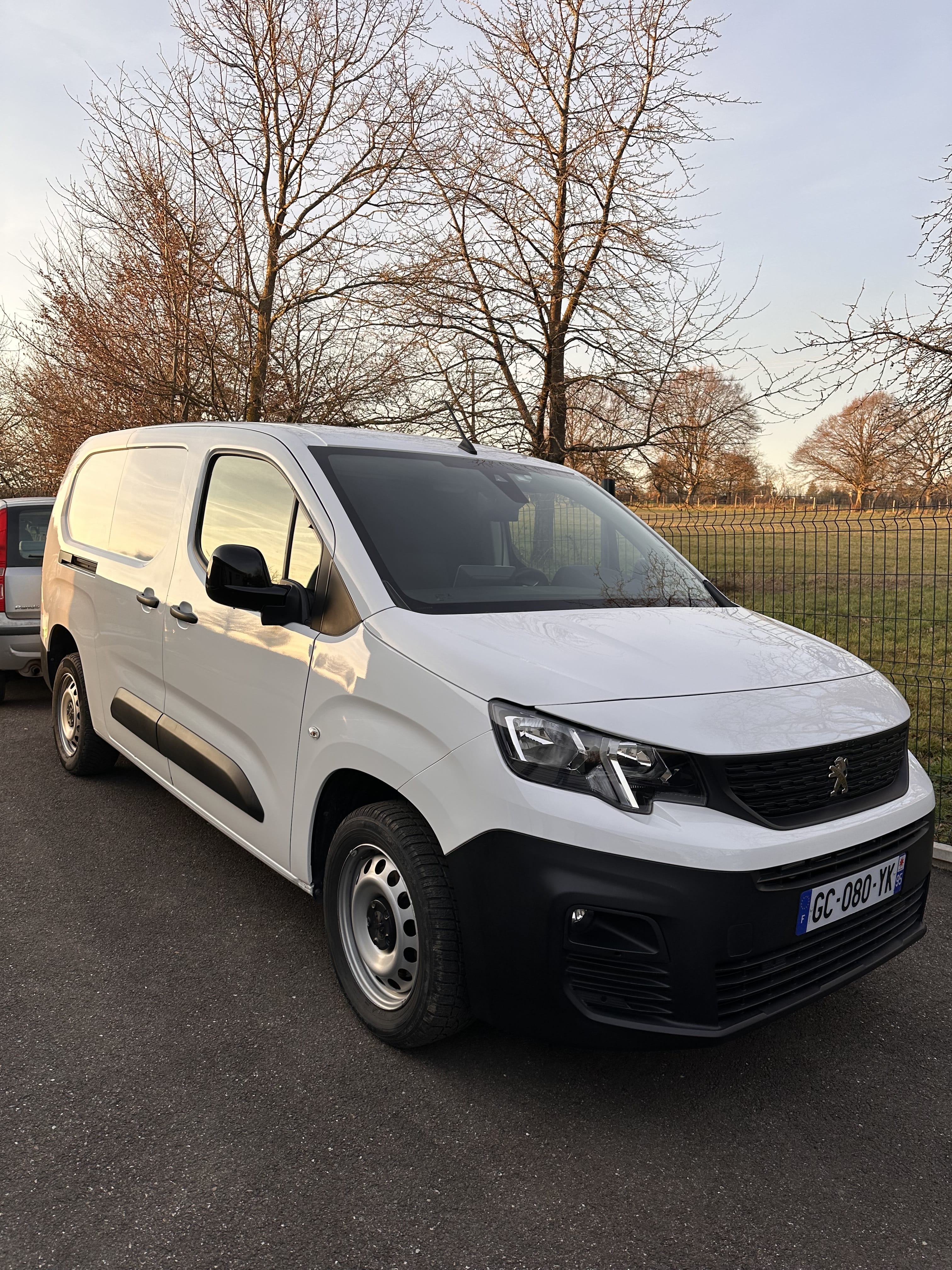 Peugeot Partner Fourgon, 2021, Diesel, automatique