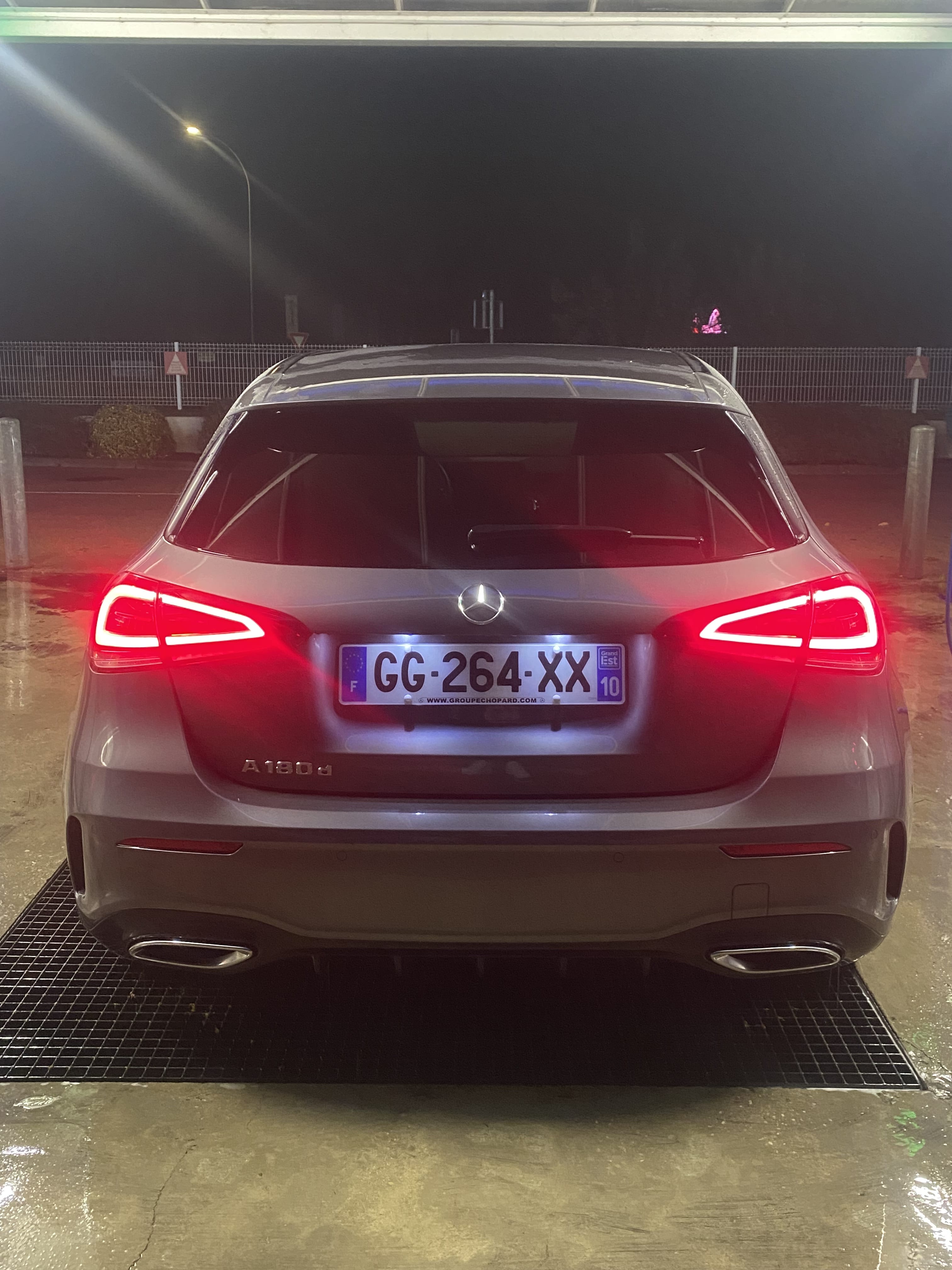 Mercedes-Benz Classe A 2022 180d 2.0 8g-dct avec Régulateur de vitesse