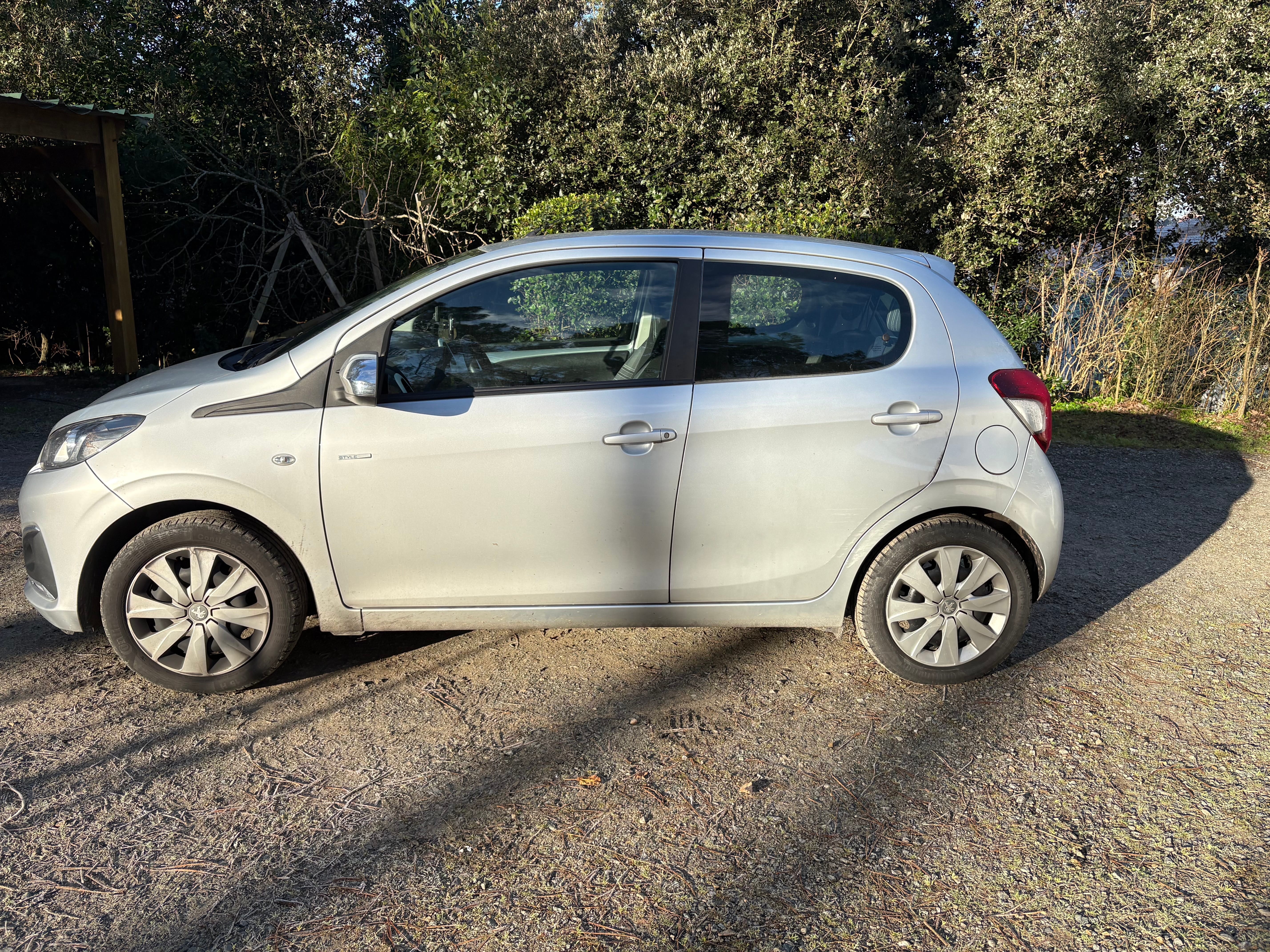 Peugeot 108 avec Climatisation