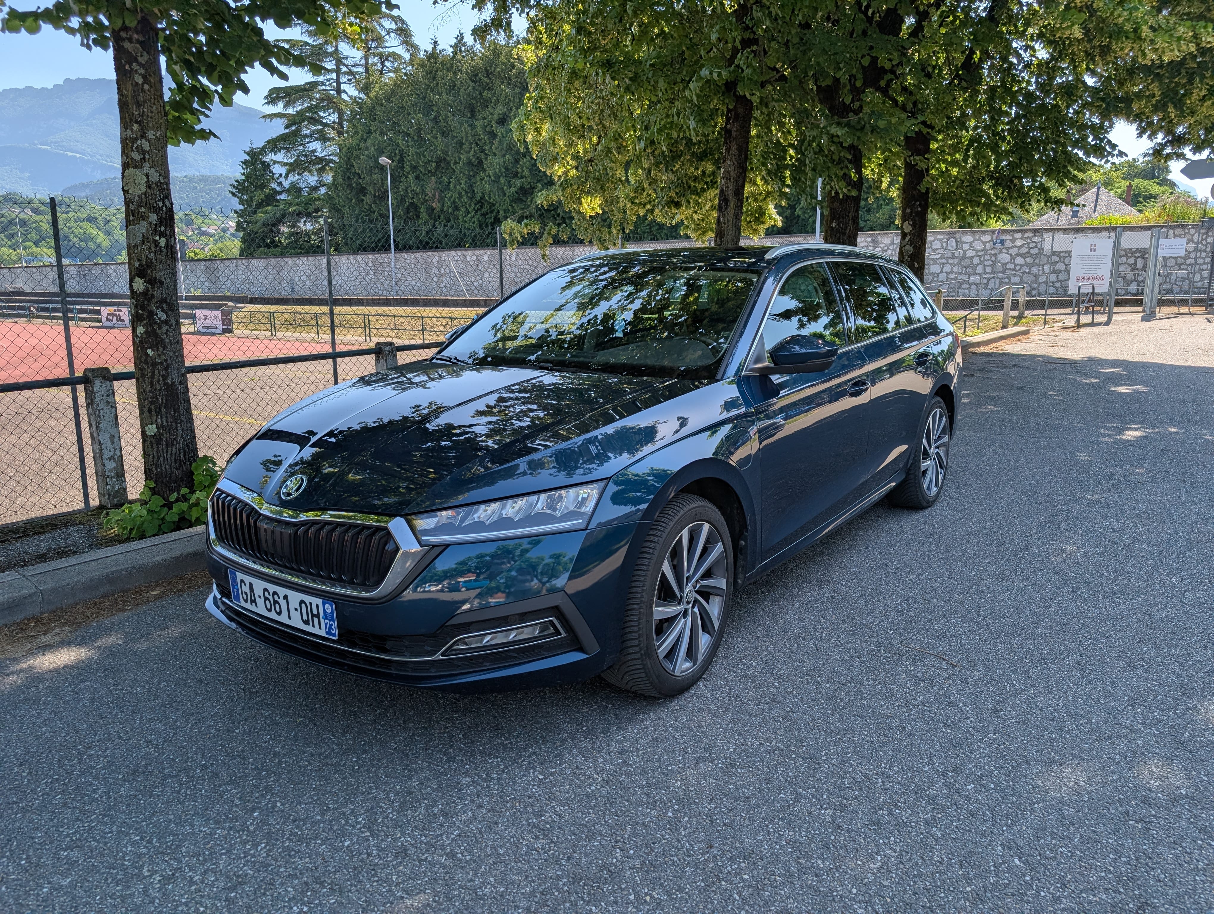 Skoda Octavia Combi, 2021, Essence 95 / Électrique (hybride), automatique