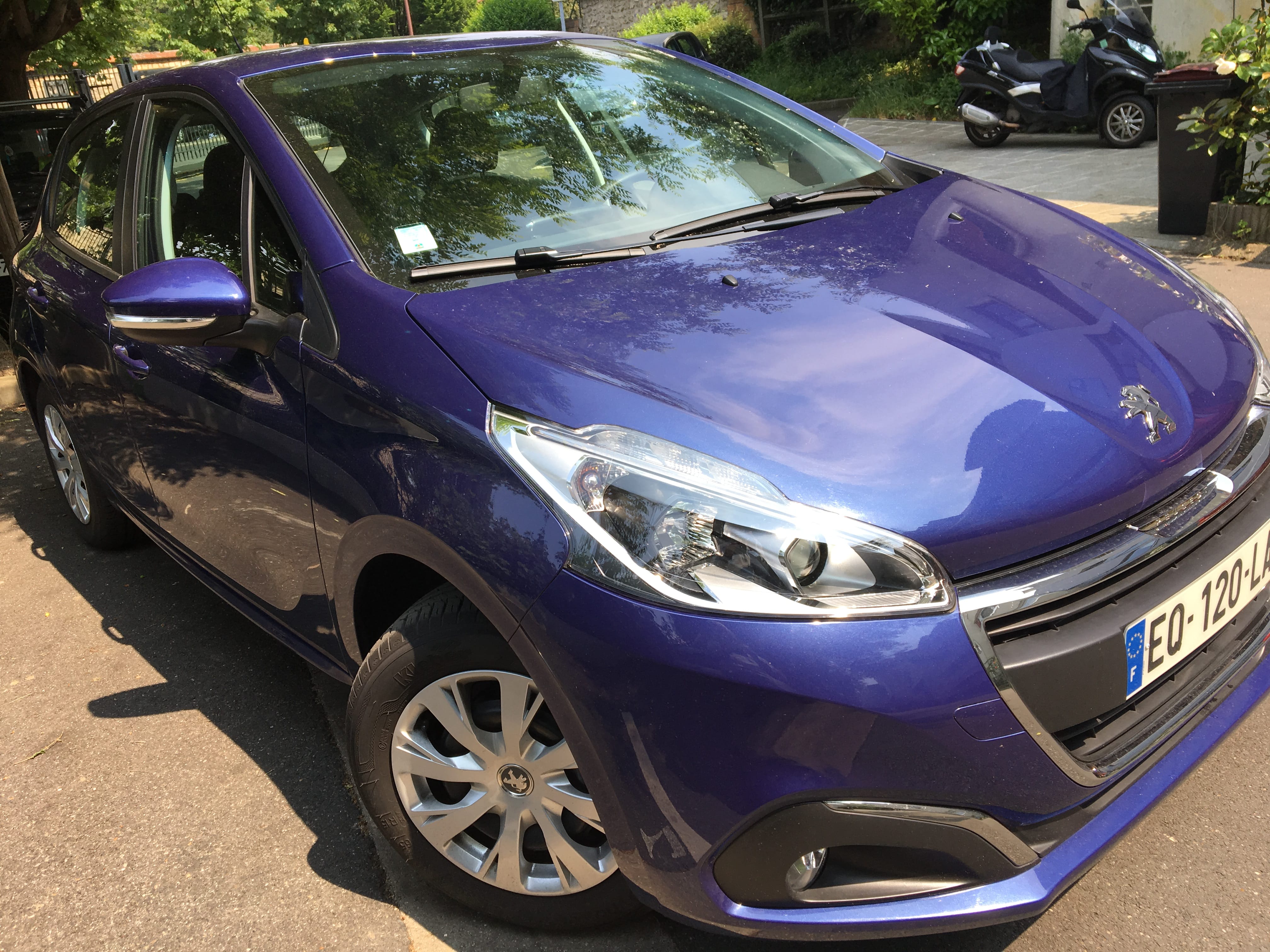 Peugeot 208 1,2 Pure Tech 82 Style - 2017 avec Régulateur de vitesse