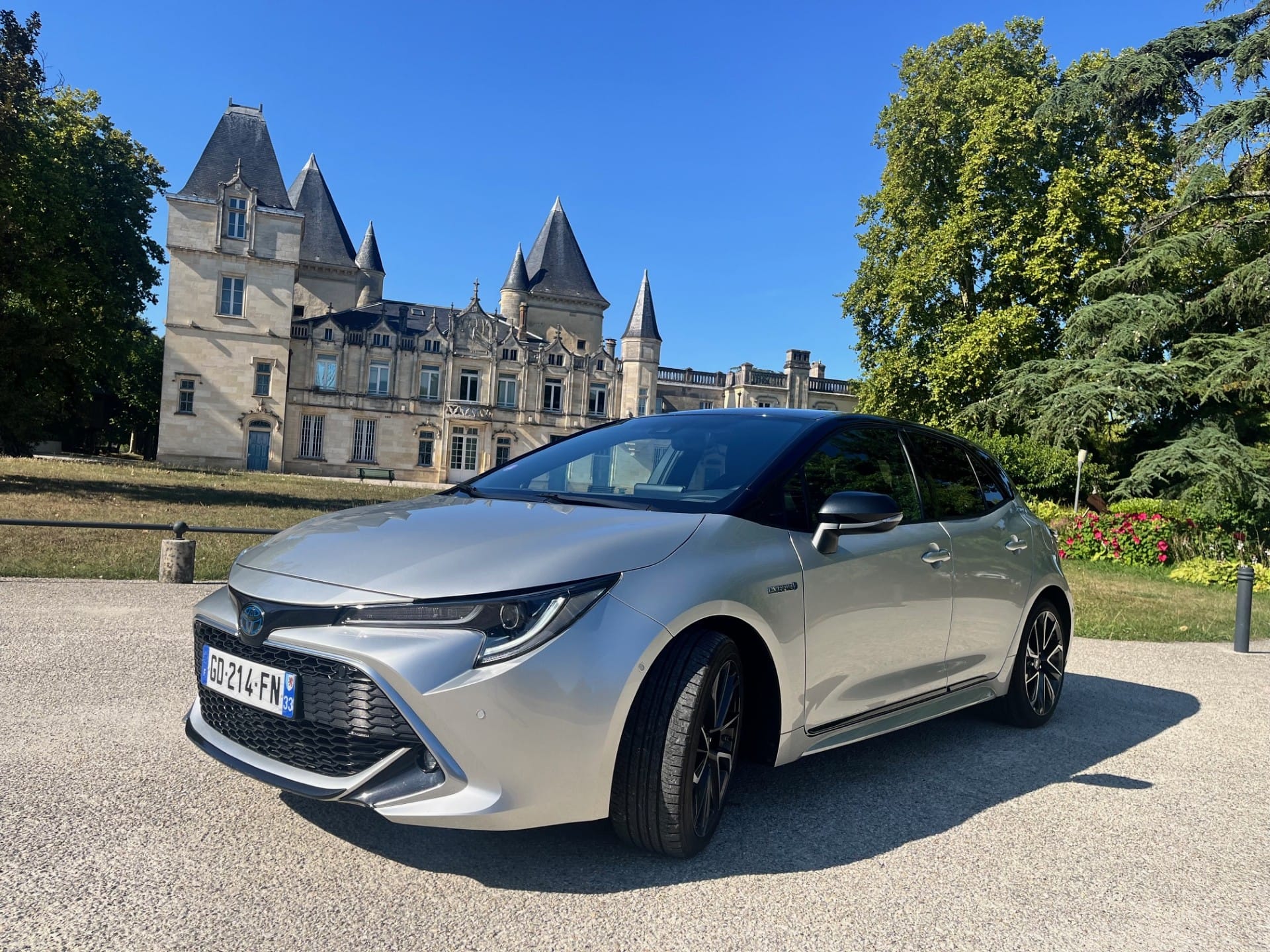 Toyota Corolla Hybride, 2021, Essence 95 / Électrique (hybride), automatique