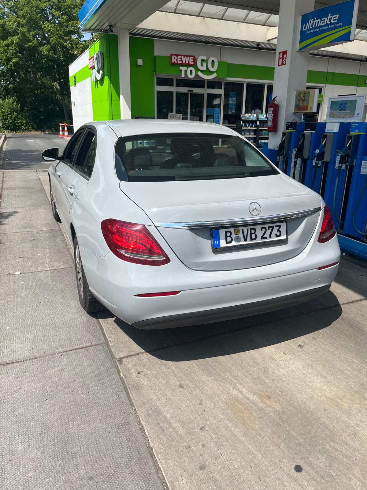 Mercedes-Benz E-Klasse avec Audio Bluetooth