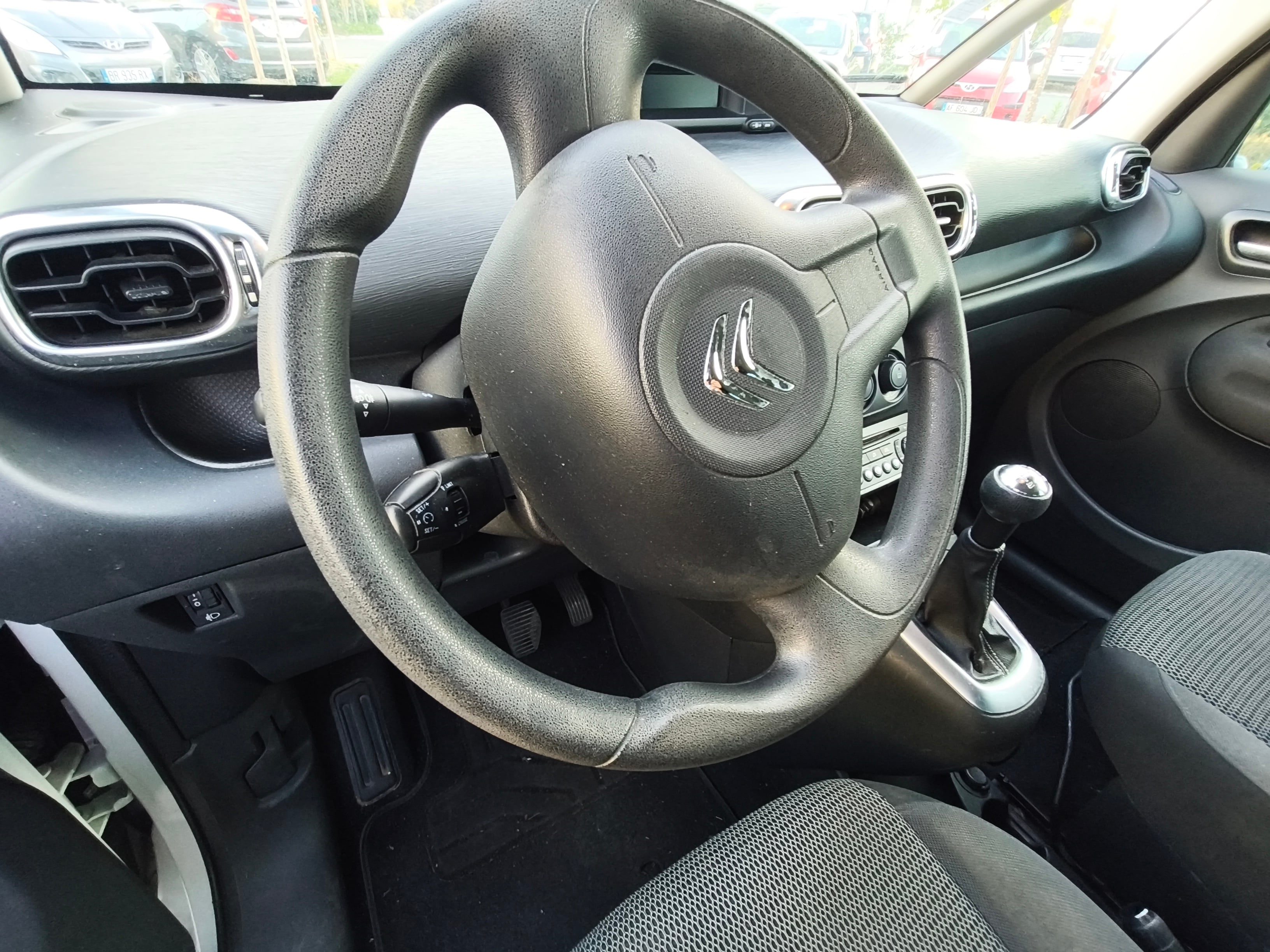 Citroen C3 Picasso avec Autoradio