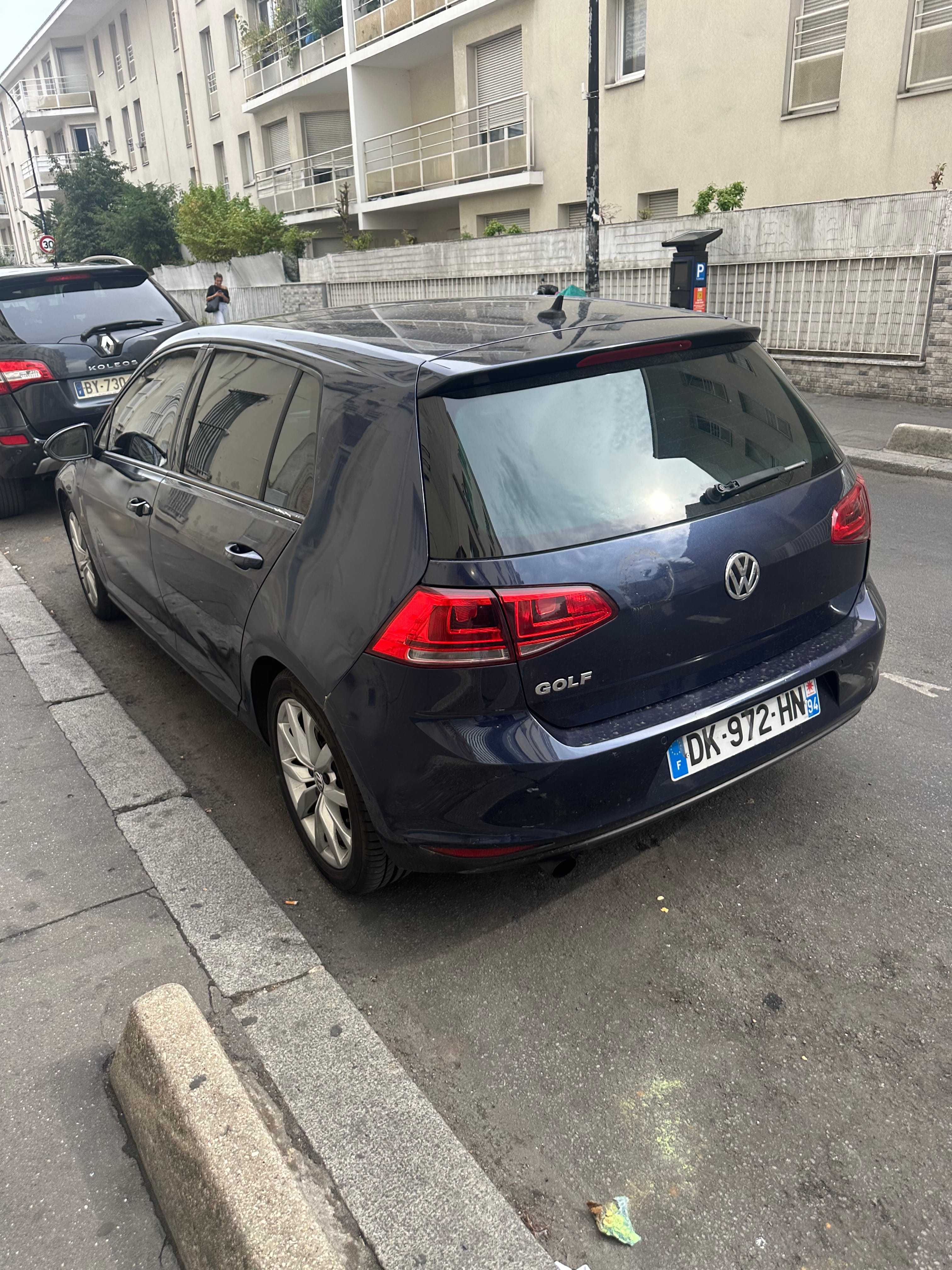 Volkswagen Golf avec GPS