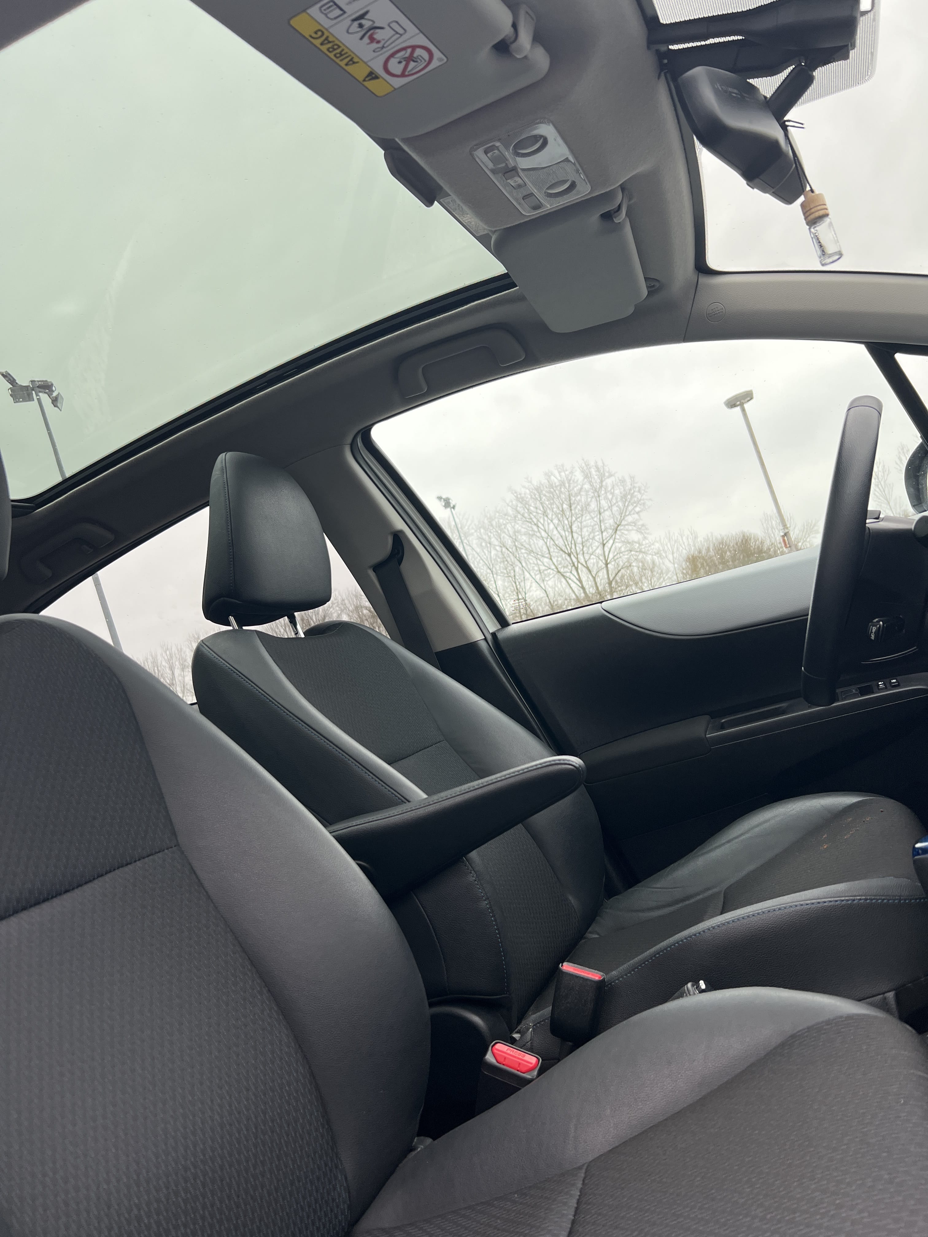 Toyota Yaris Hybride   BOÎTE AUTO