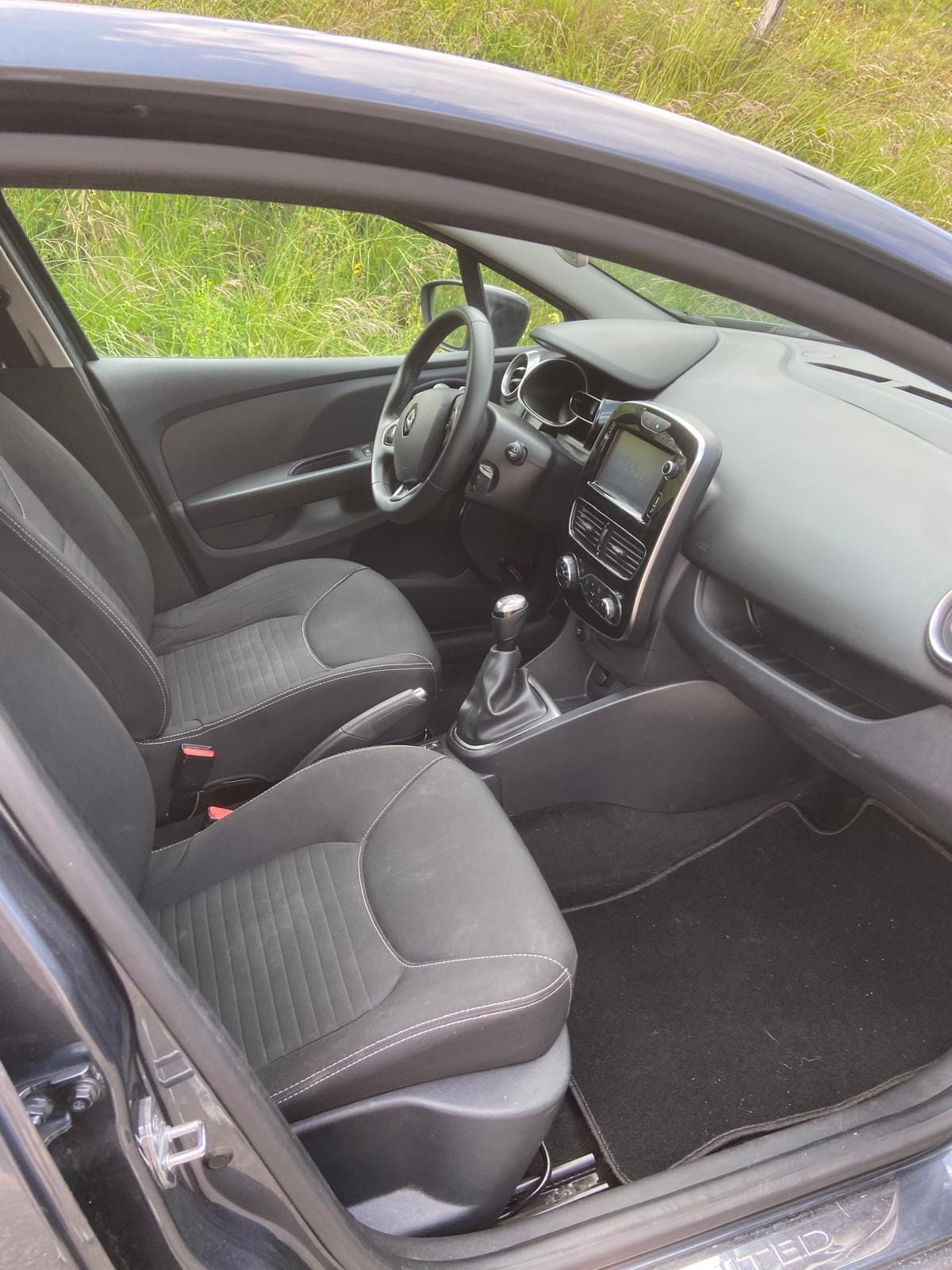 Renault Clio avec Régulateur de vitesse