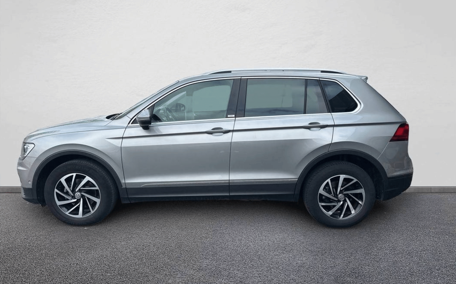 Volkswagen Tiguan 1.6 TDI avec Climatisation