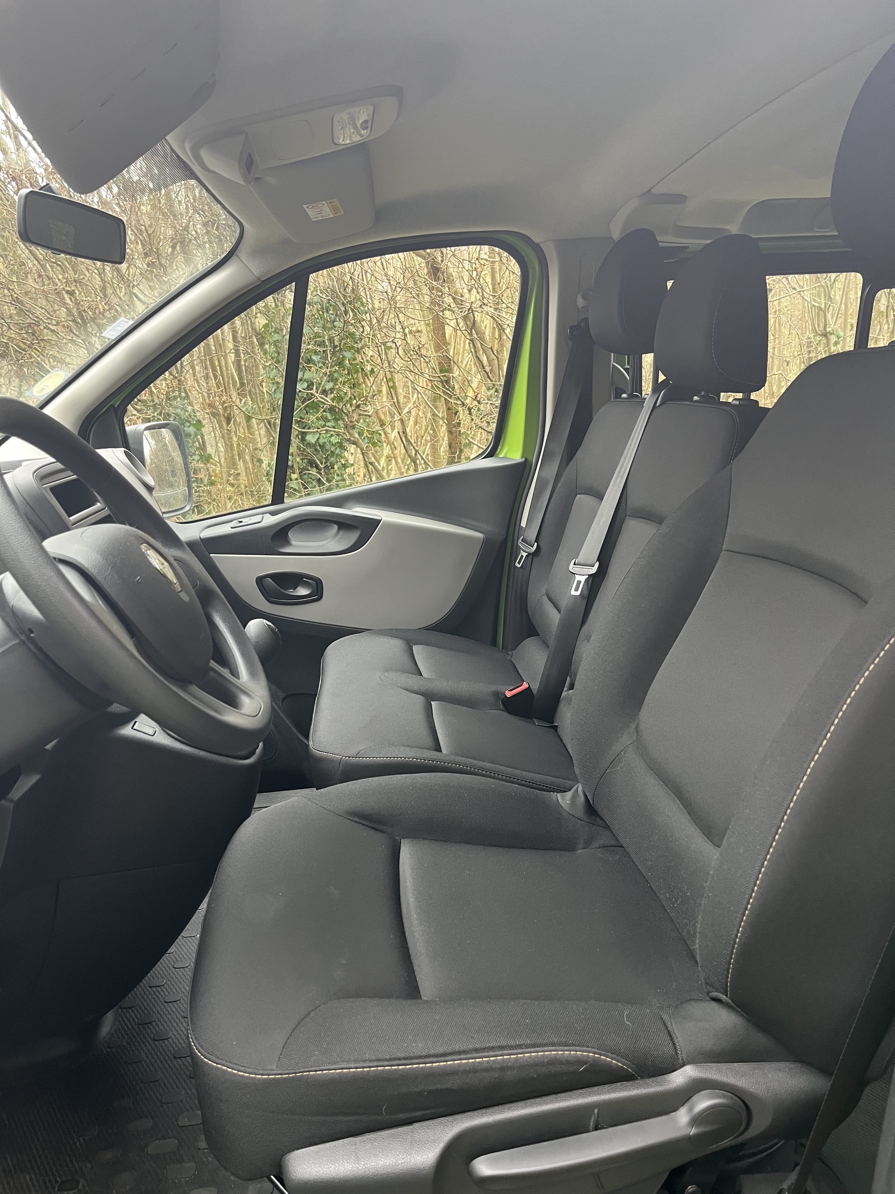 Renault Trafic Passenger avec Attelage