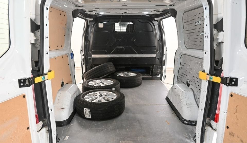 Ford Transit Custom Varebil med GPS