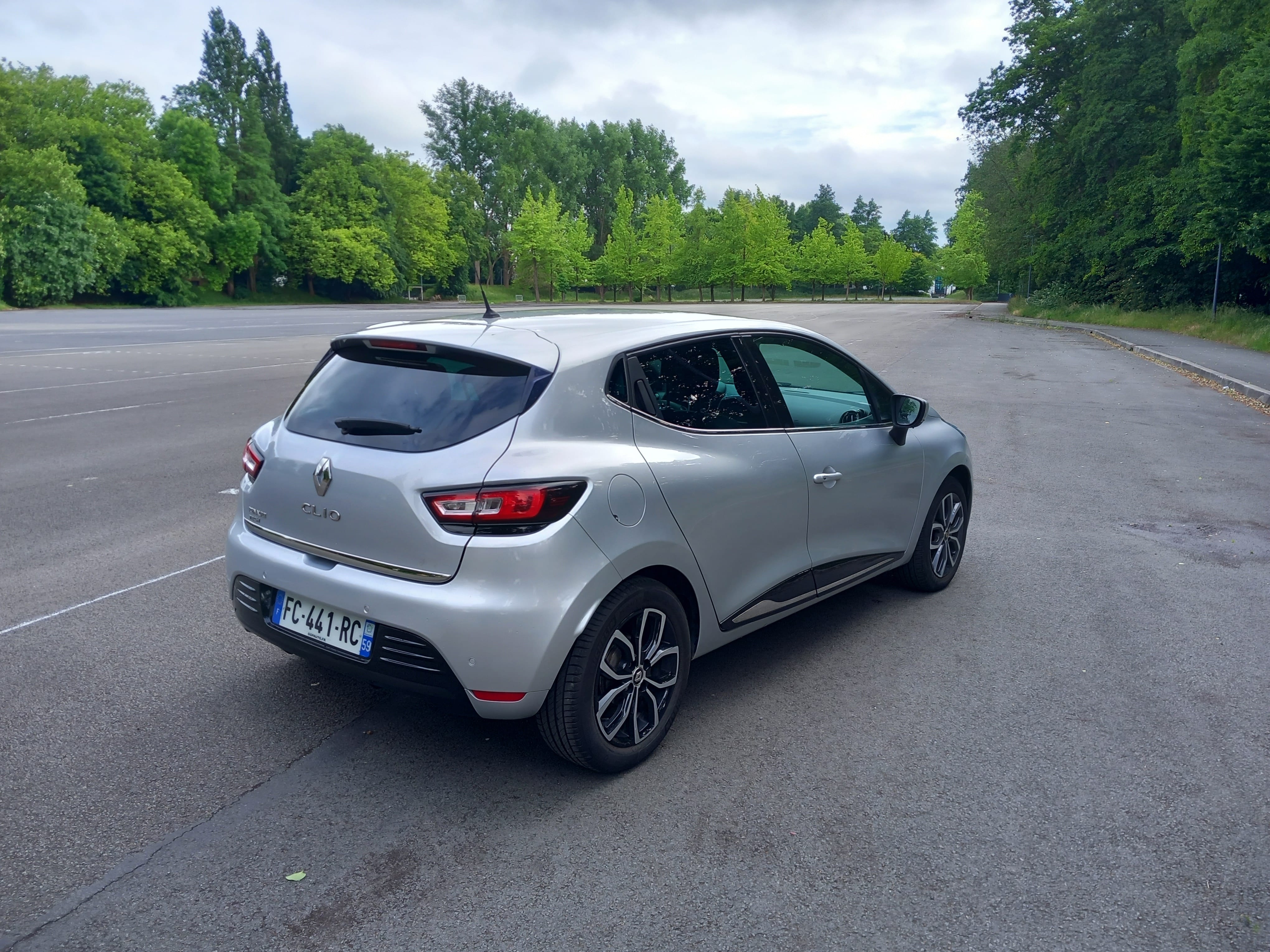 Renault Clio - 2019 Éco & Confort avec GPS